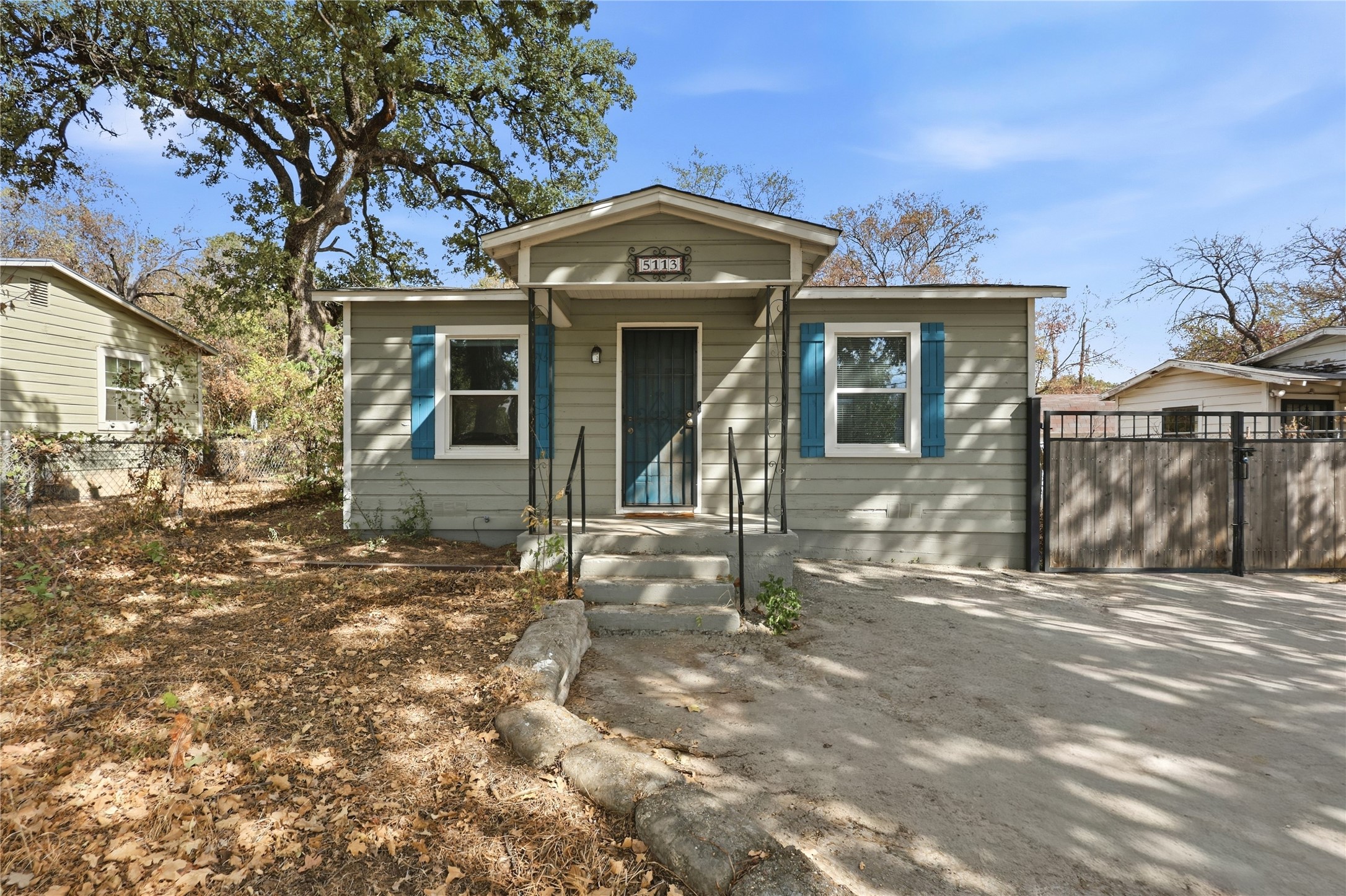 5113 Cottey Street — photo