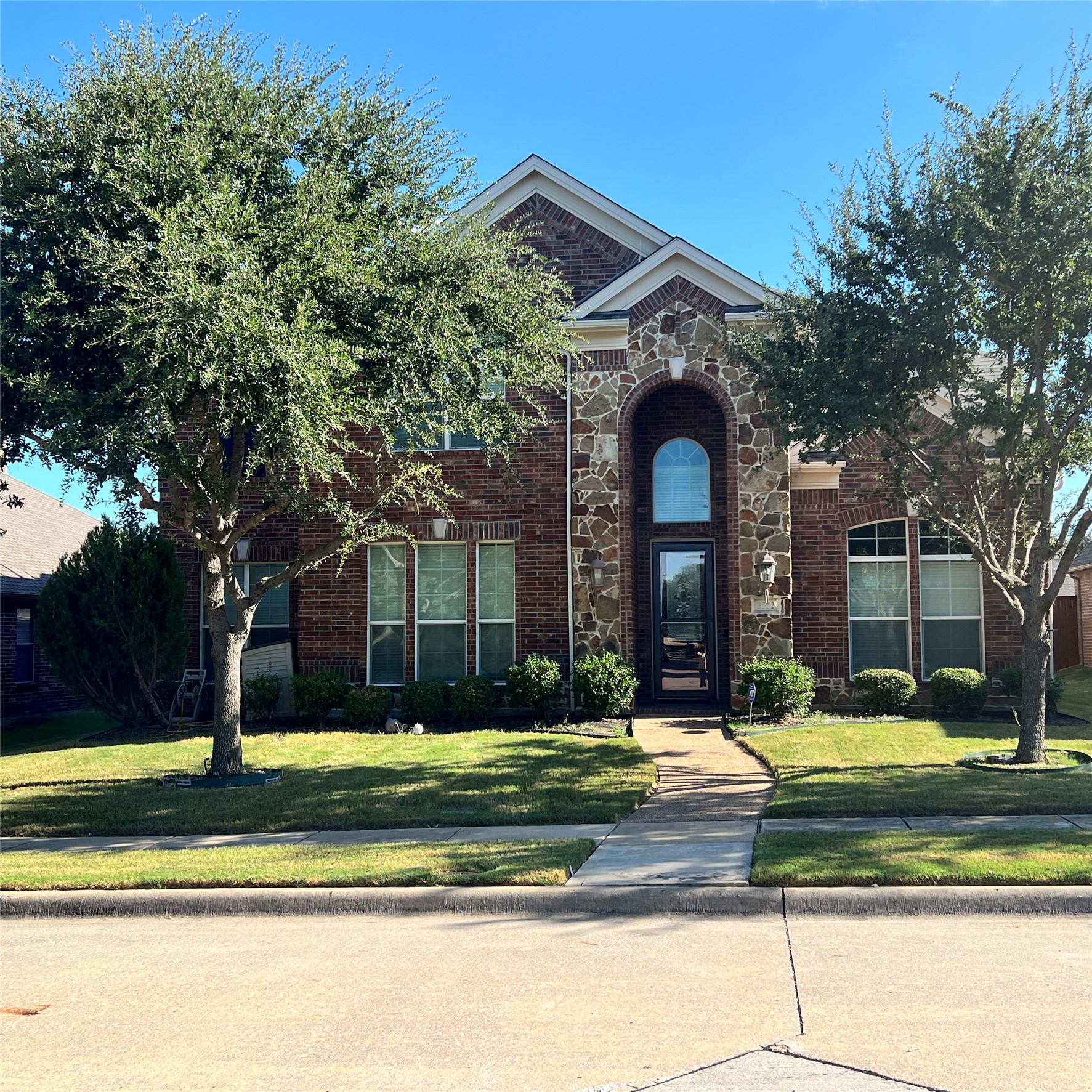 3532 Ballycastle Drive — photo