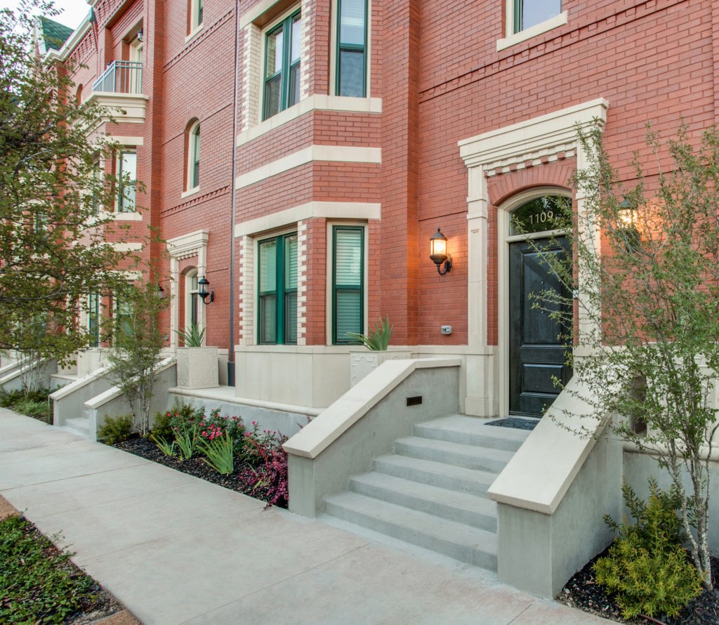 2525 State Street 1110 — photo
