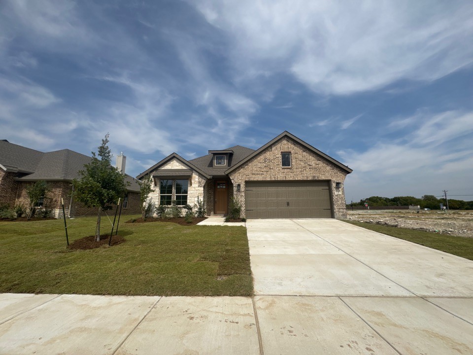 745 Stardust Drive — photo