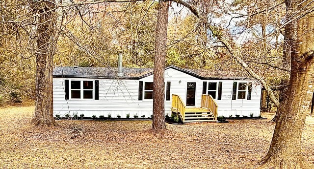 409 Cross Creek Road — photo