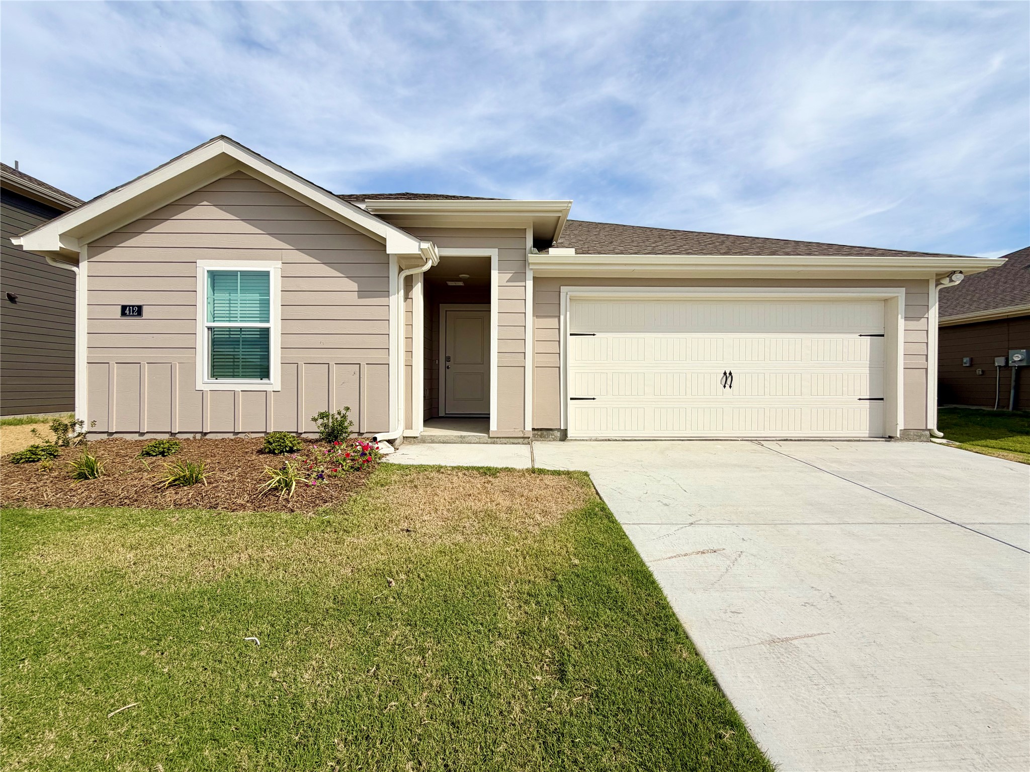 412 Saddle Blanket Drive — photo