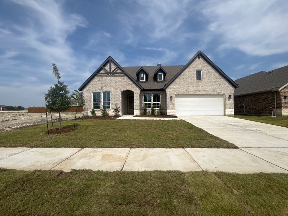 737 Stardust Drive — photo