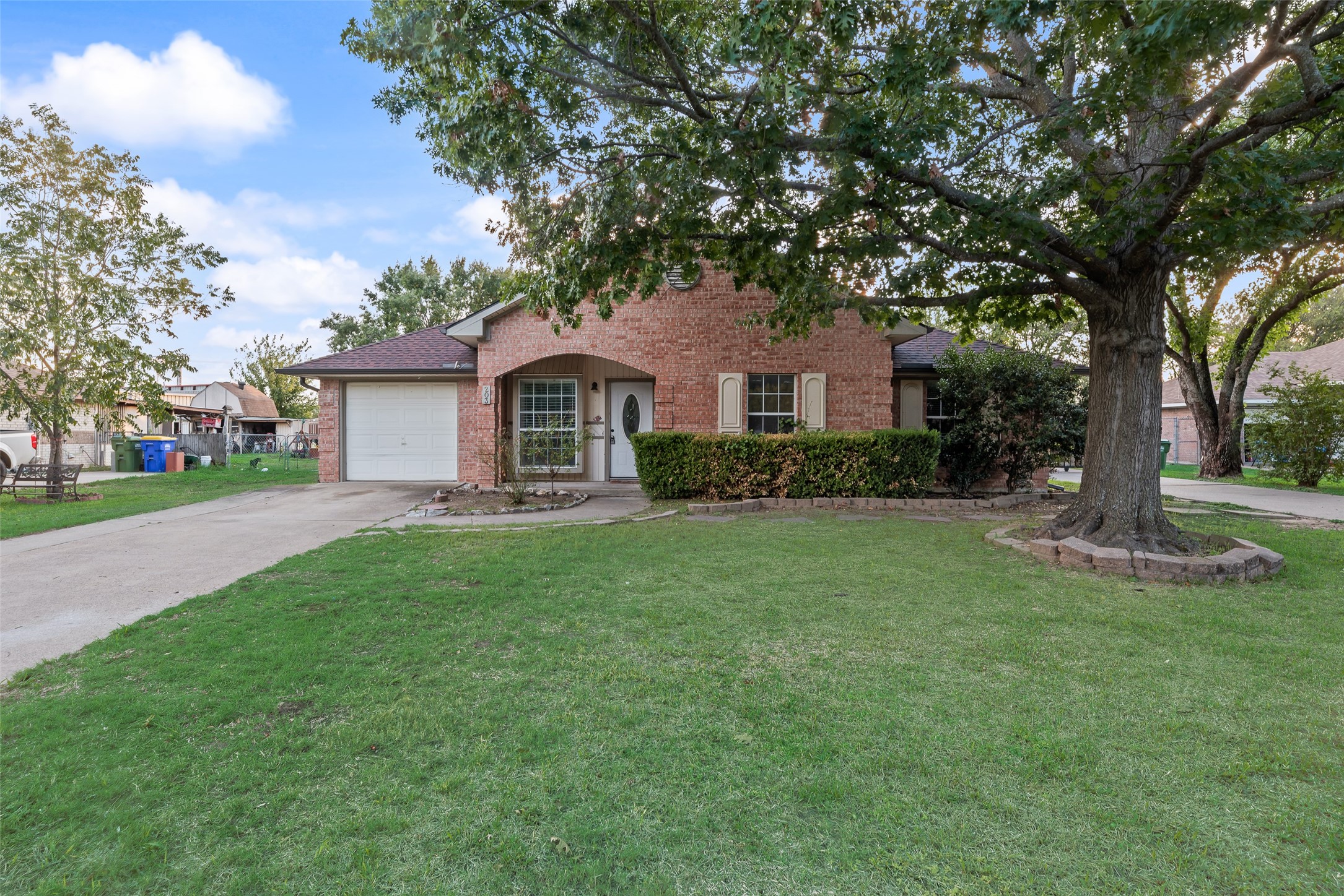 203 Creekstone Court — photo