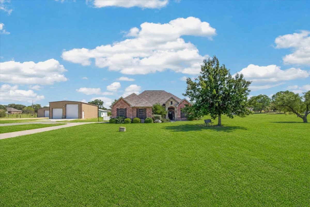152 Savannah Drive — photo