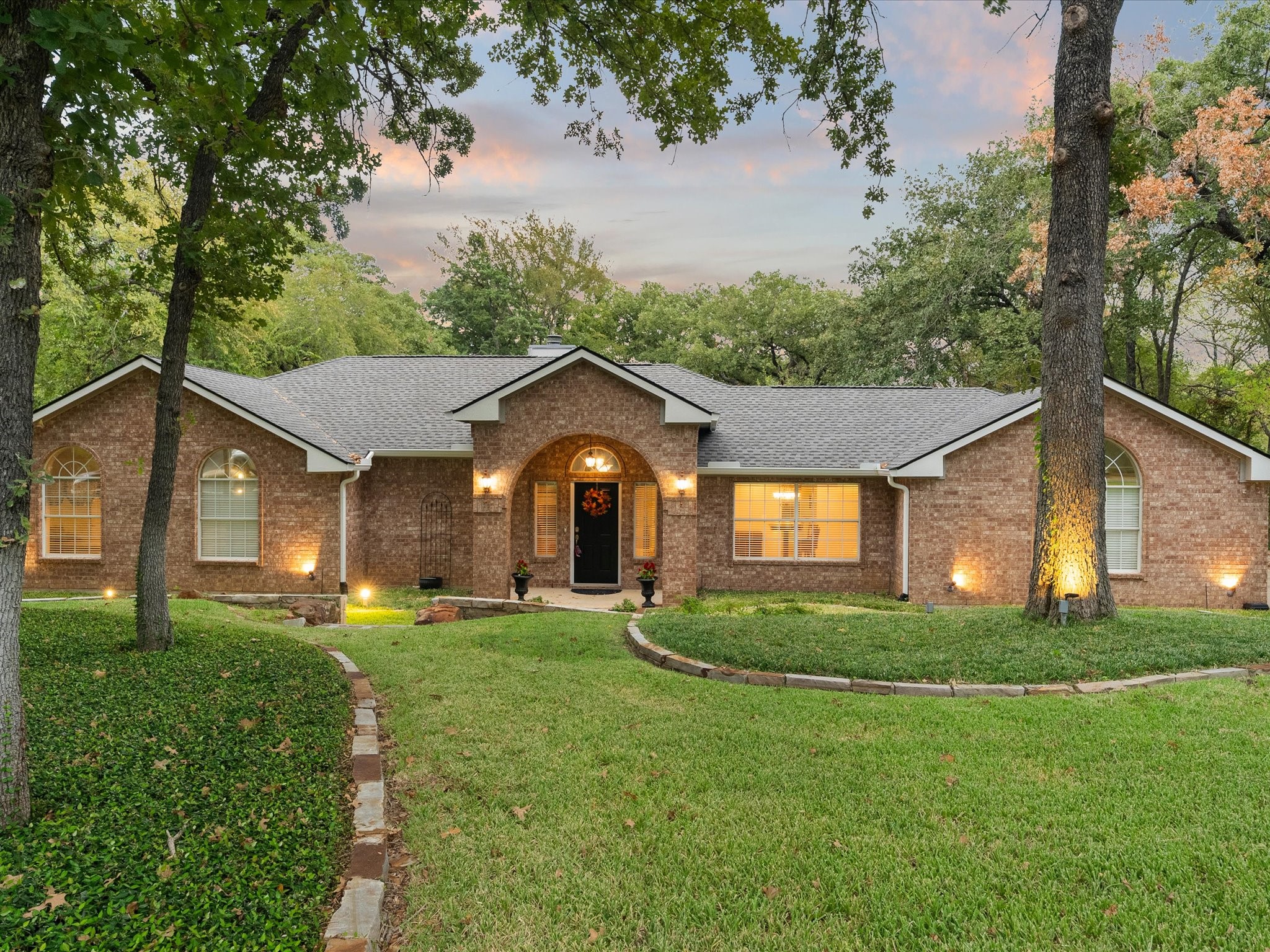 701 Pearl Cove — photo