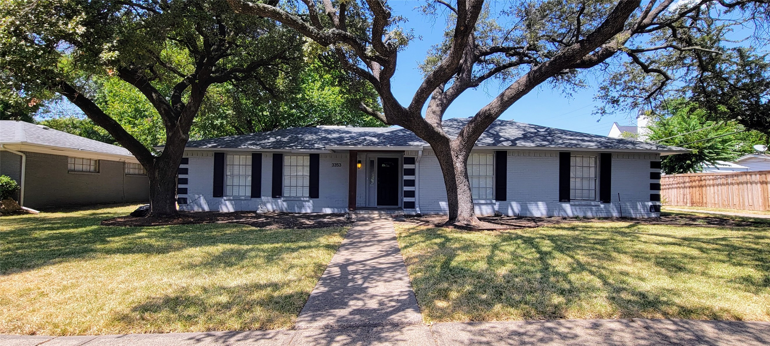 3353 Leahy Drive — photo