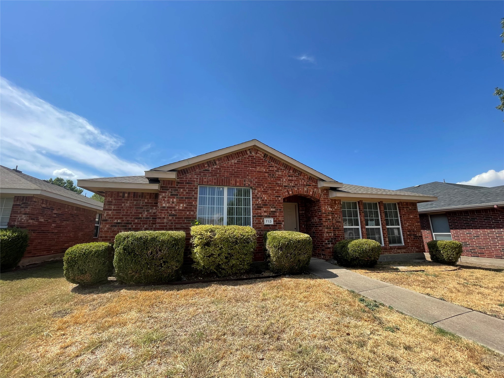 713 Horseshoe Court — photo