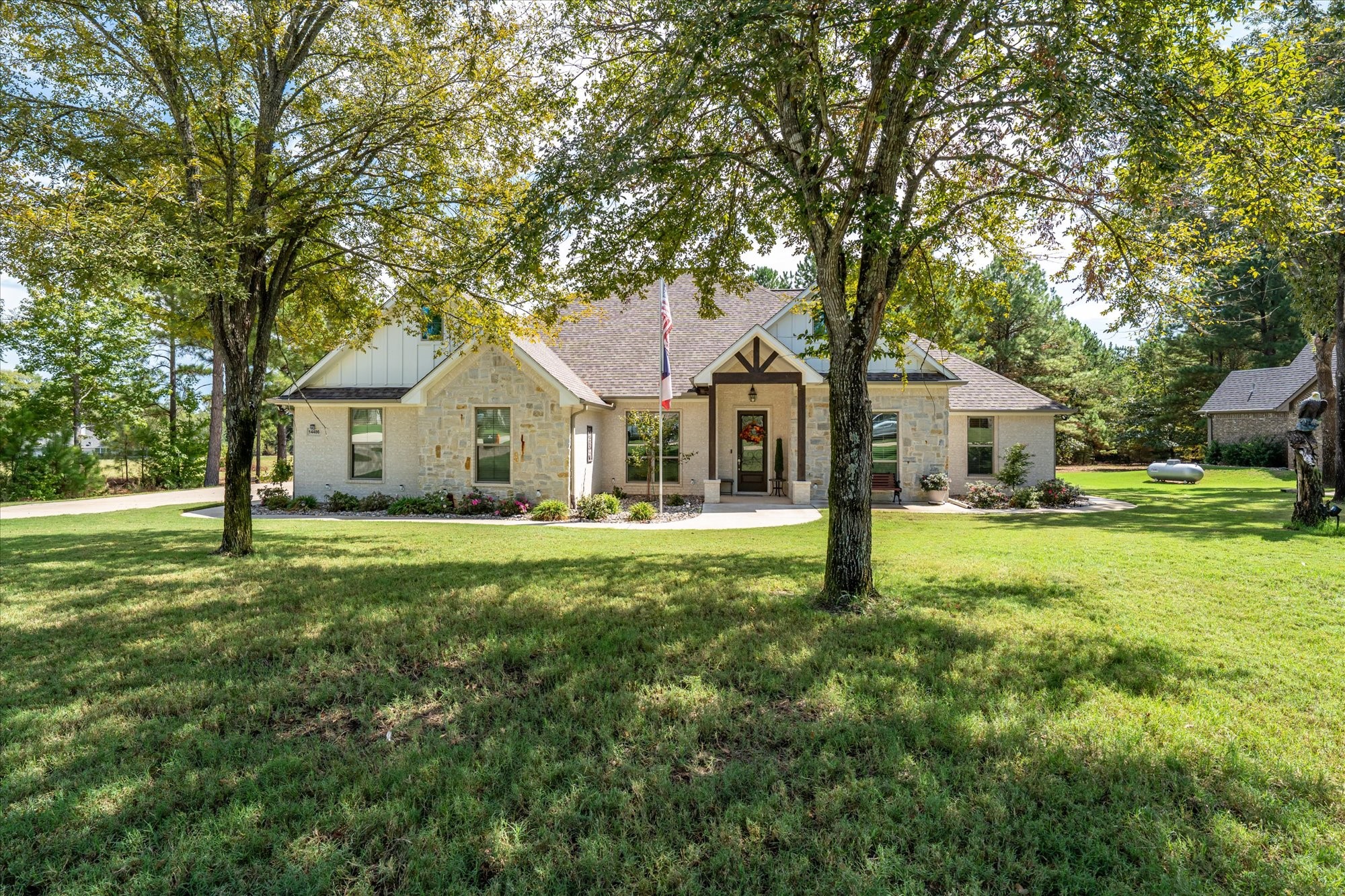 14486 Meadow Glen — photo