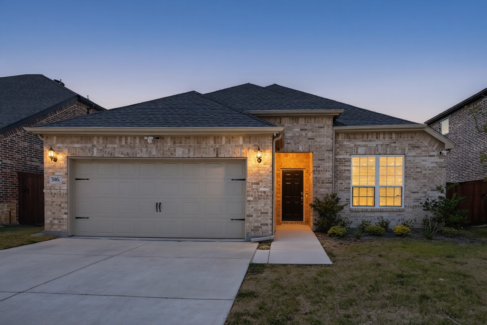 316 Rangars Ridge Place, Fort Worth, TX 76120 — photo 2