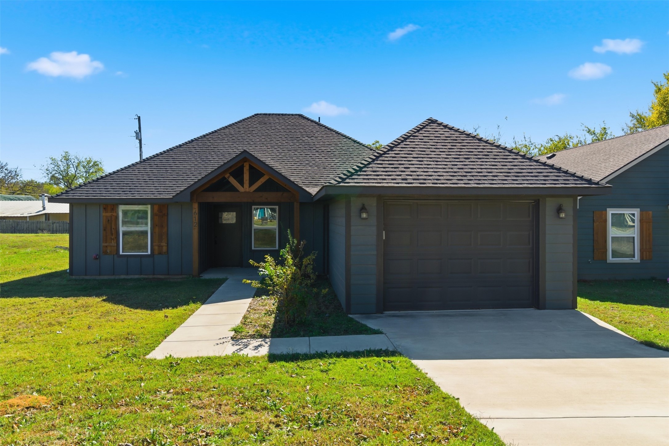 612 W Coffin Street — photo