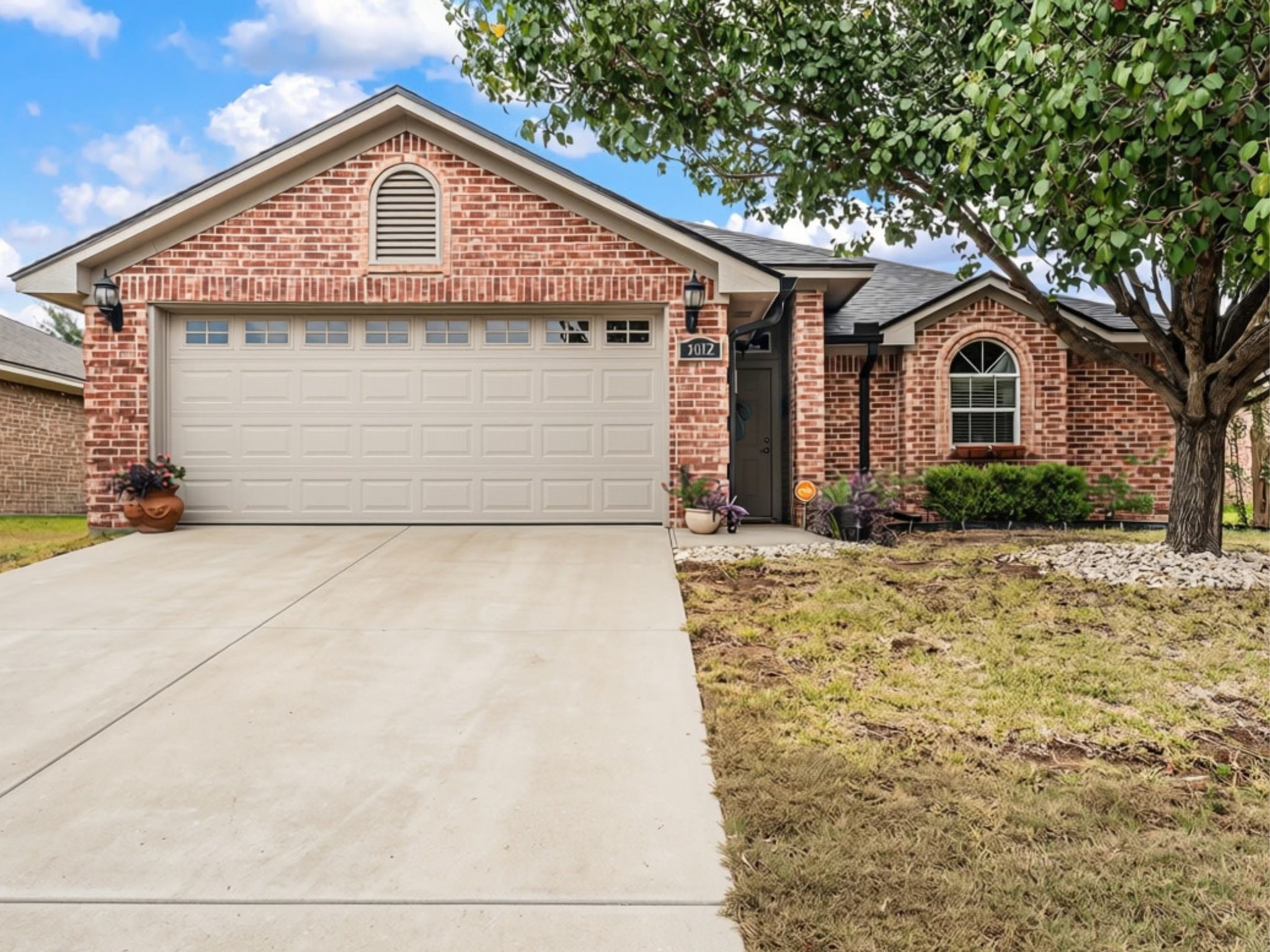 3012 Pinto Loop — photo