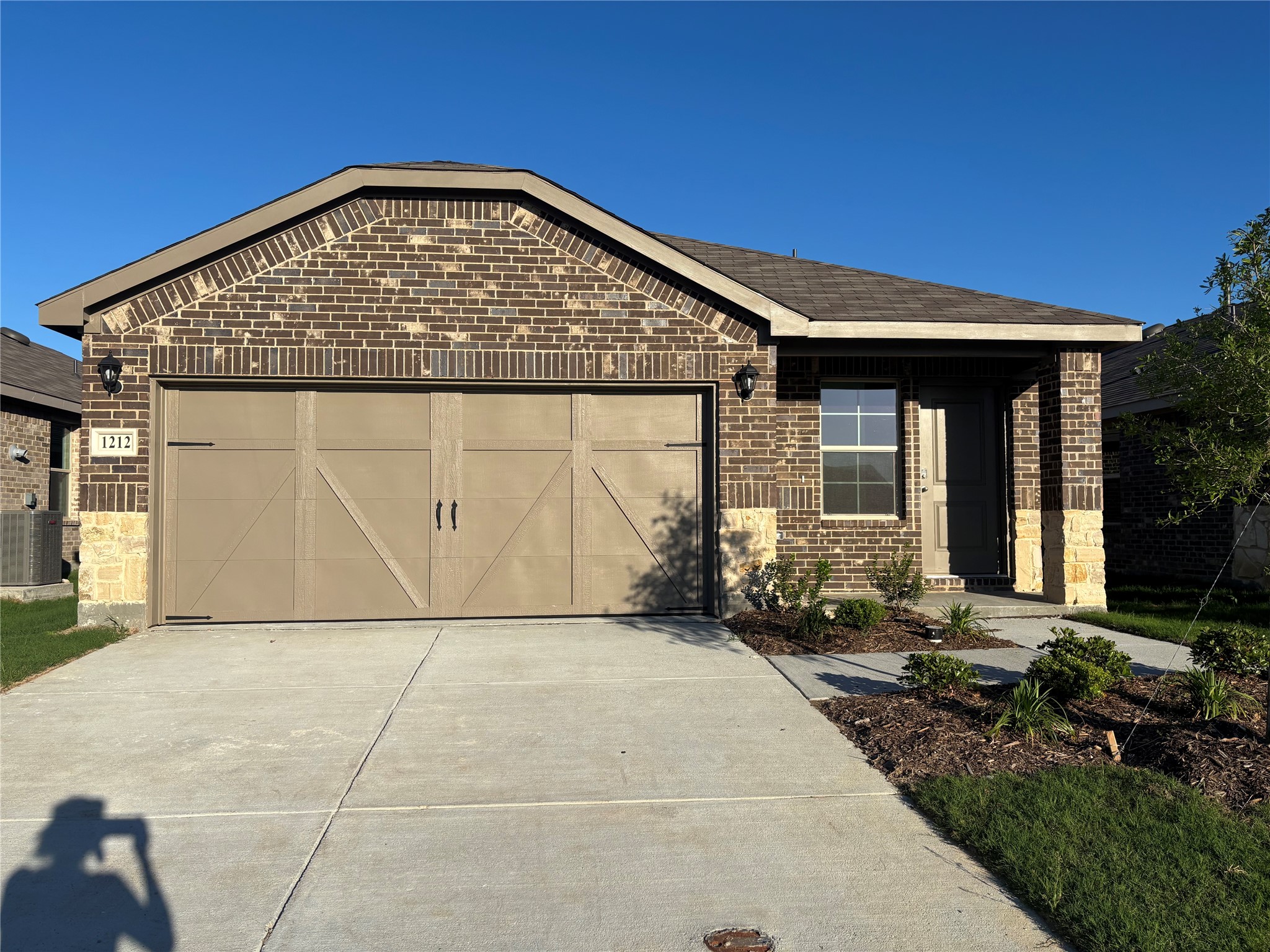 1212 Olivewood Place — photo