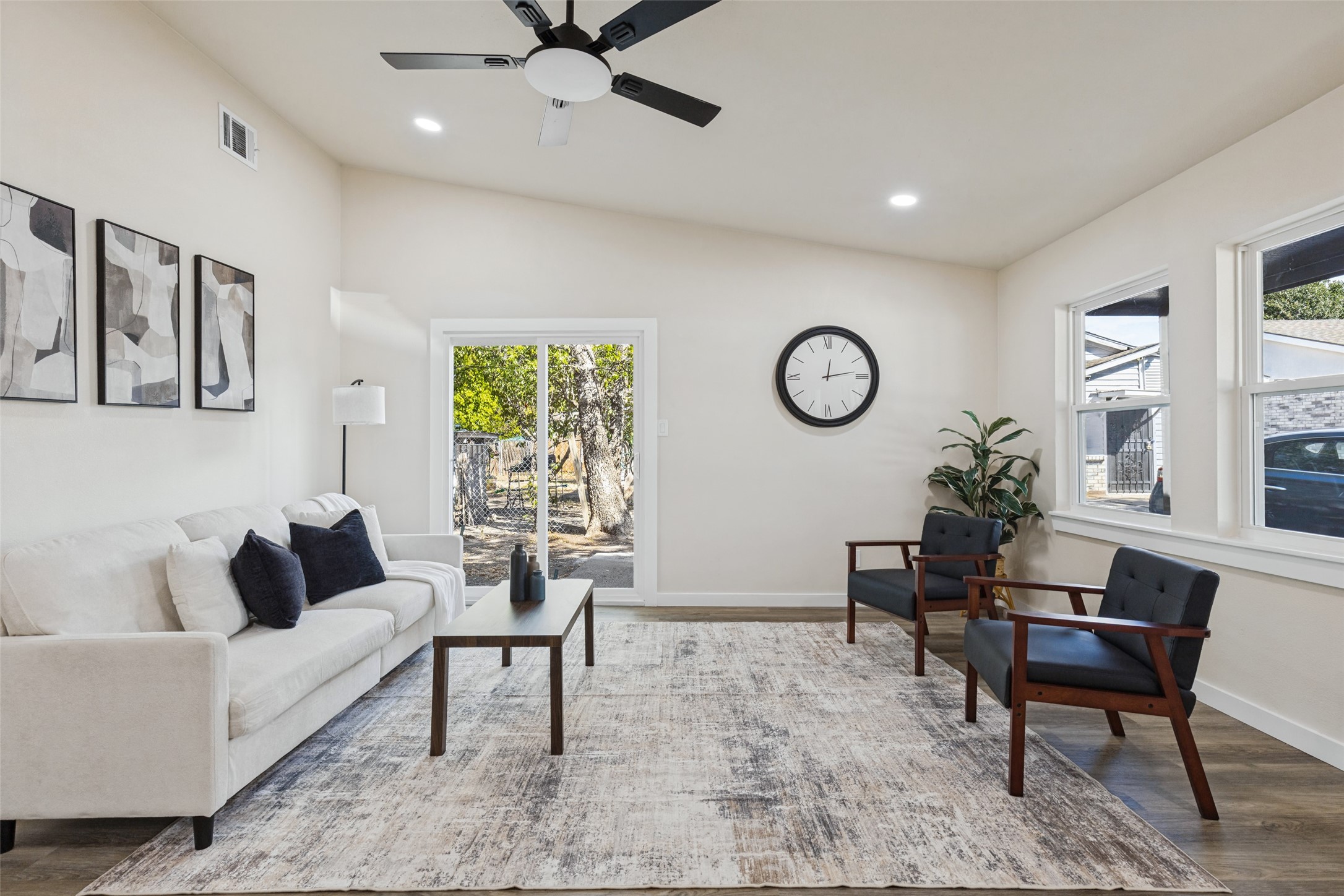 9451 Culberson Street — photo