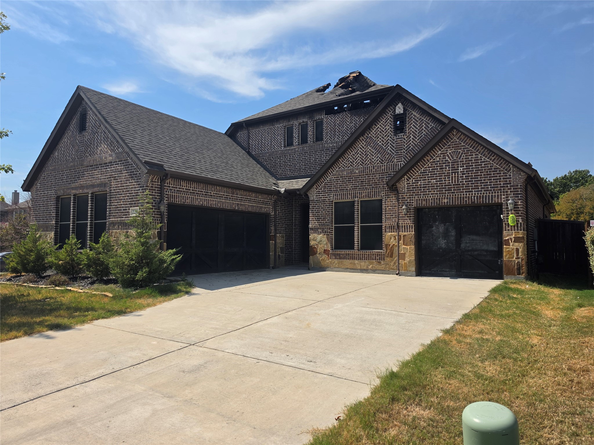 220 Northern Star Court — photo