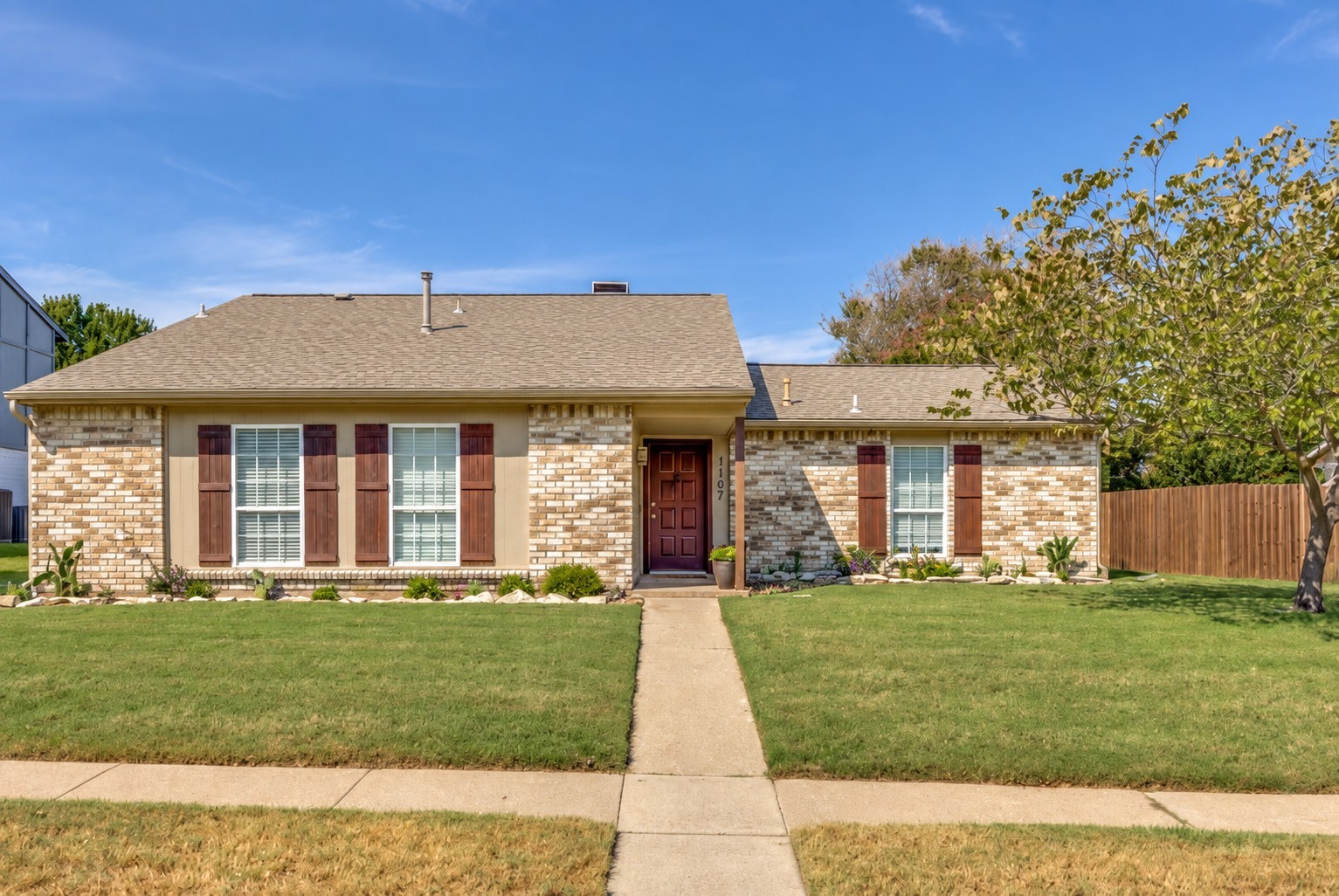 1107 Elk Grove Drive — photo