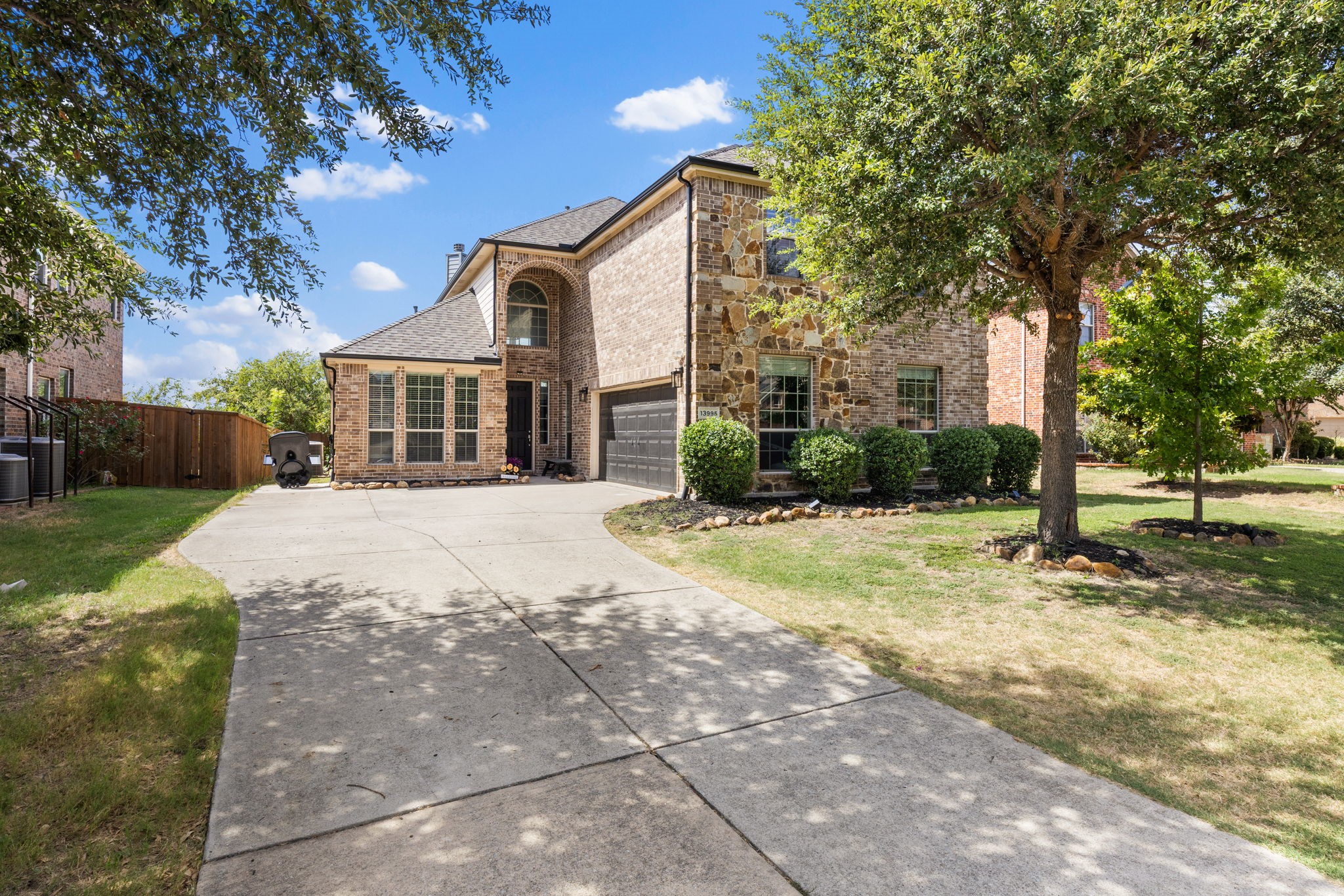 13995 Alden Lane — photo