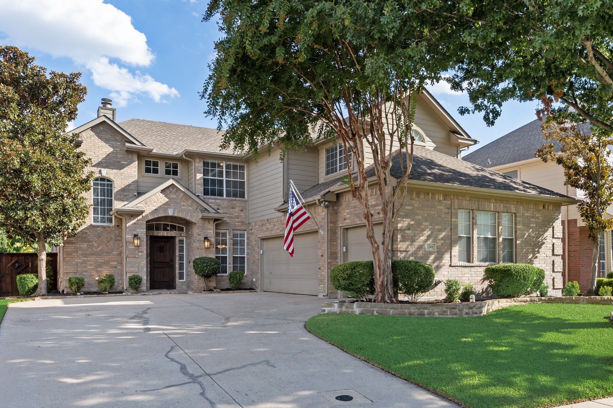 2501 Kentmere Lane — photo