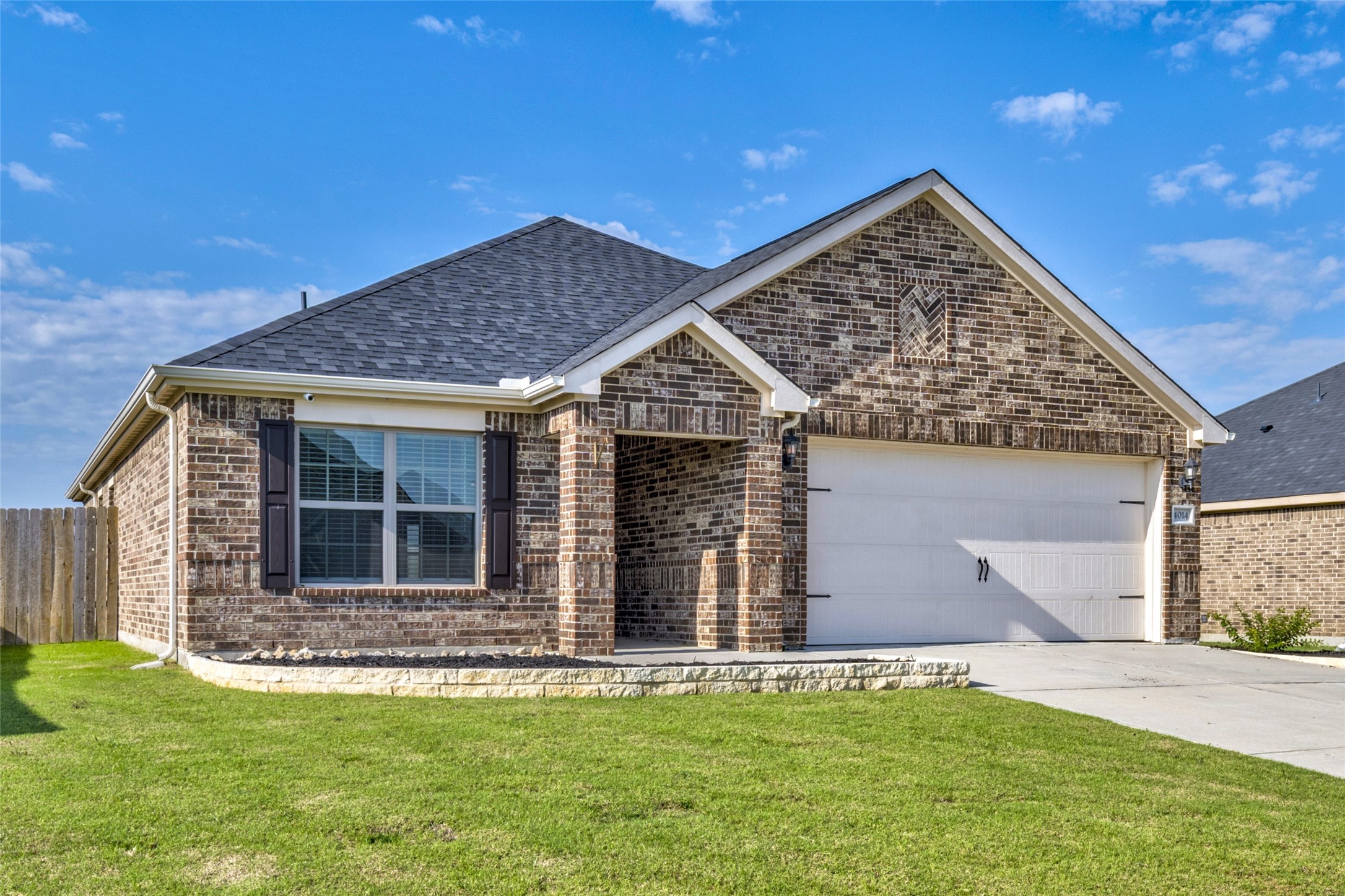 4014 Lakeview Drive — photo