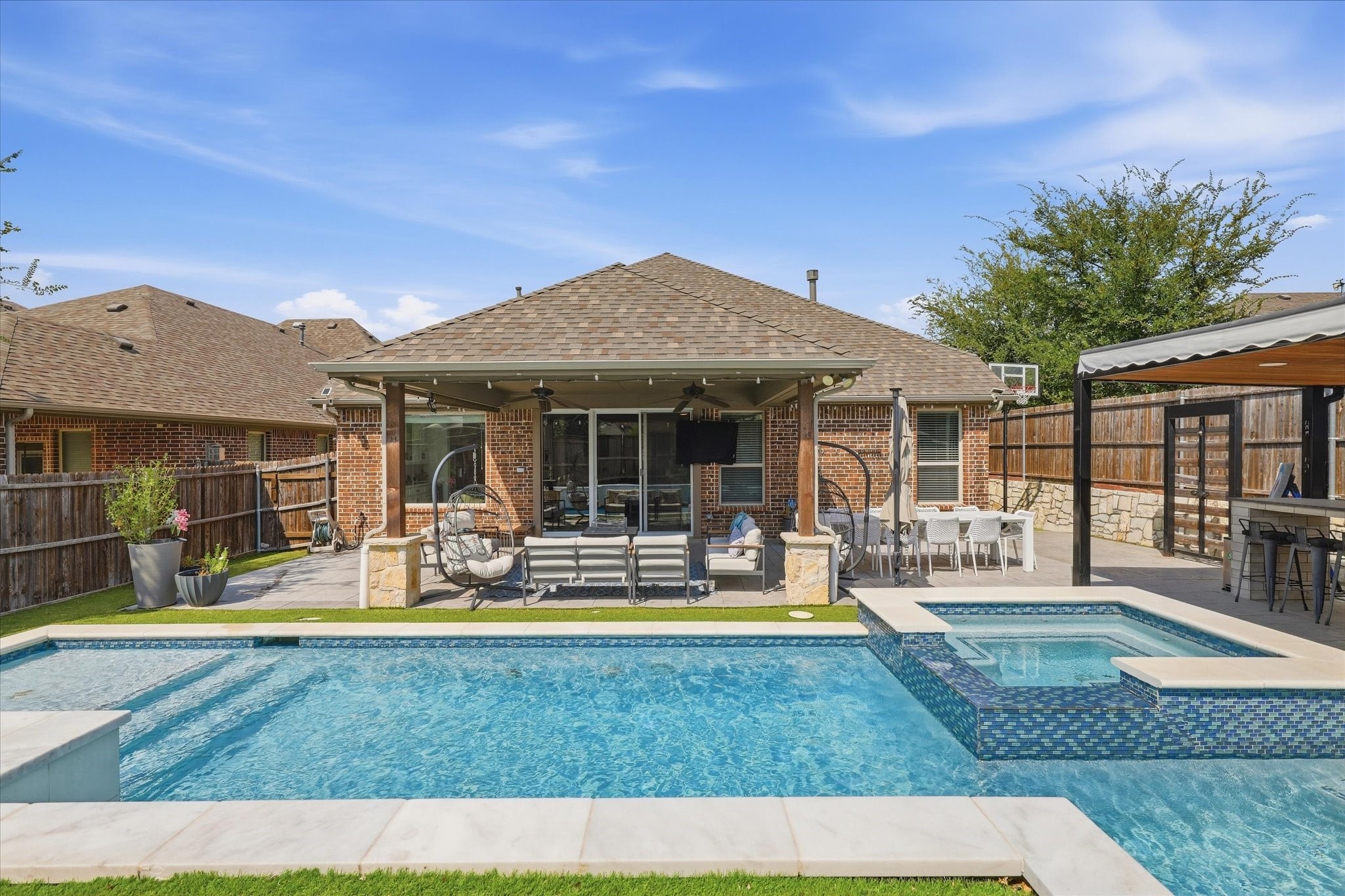 10701 Galveston Place — photo