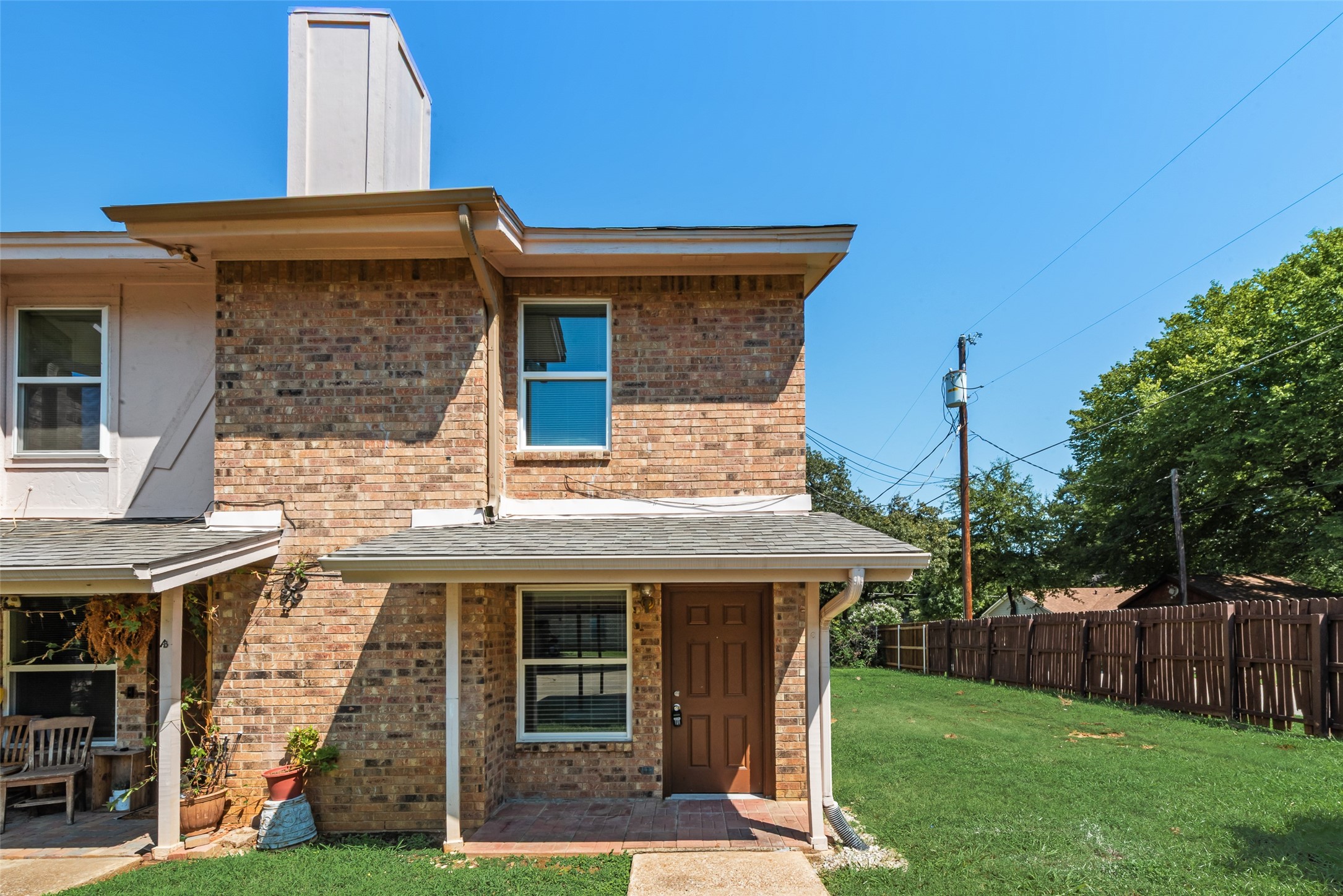 105 Wildwood Court — photo