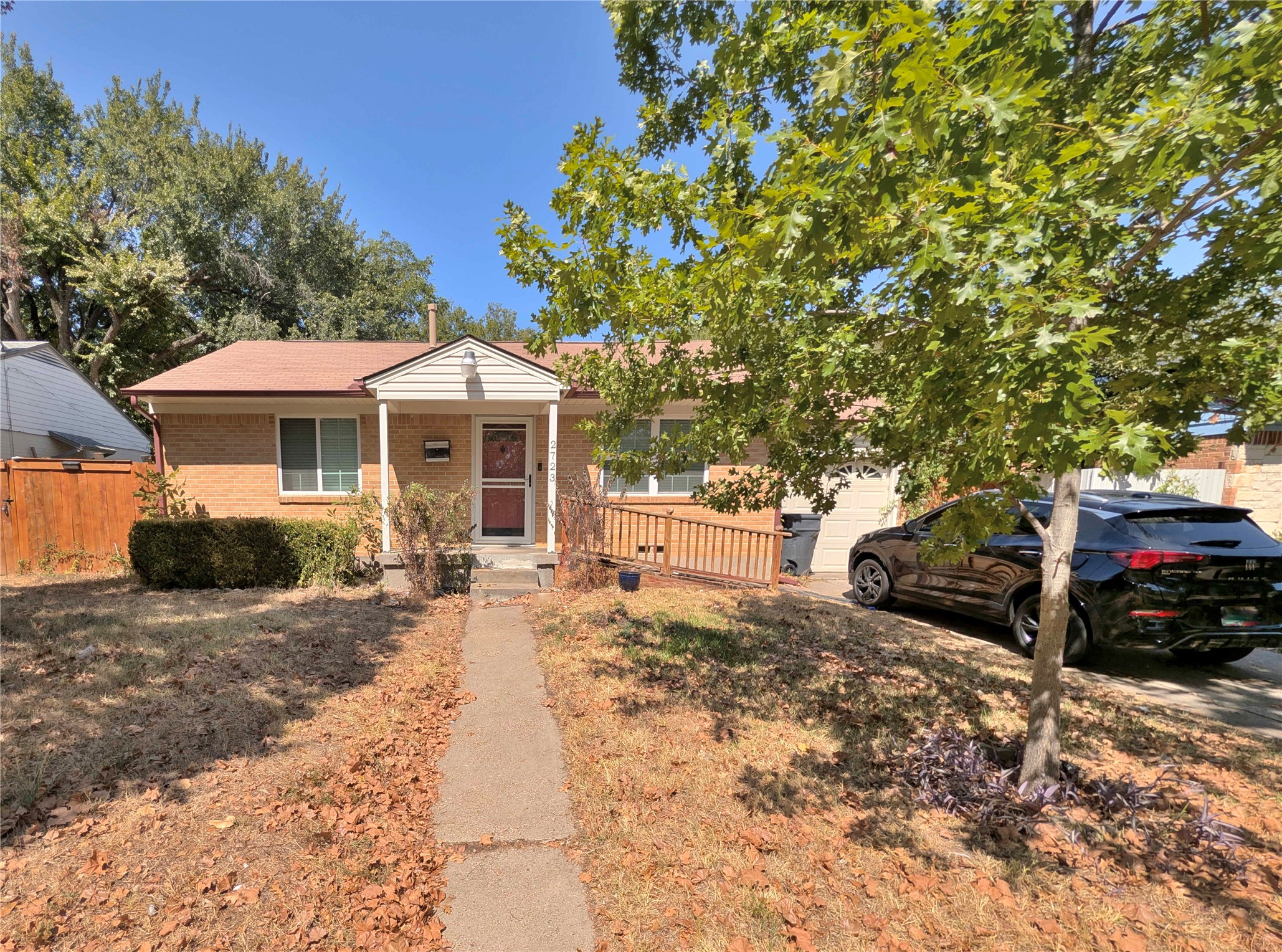 2723 Grayson Drive — photo