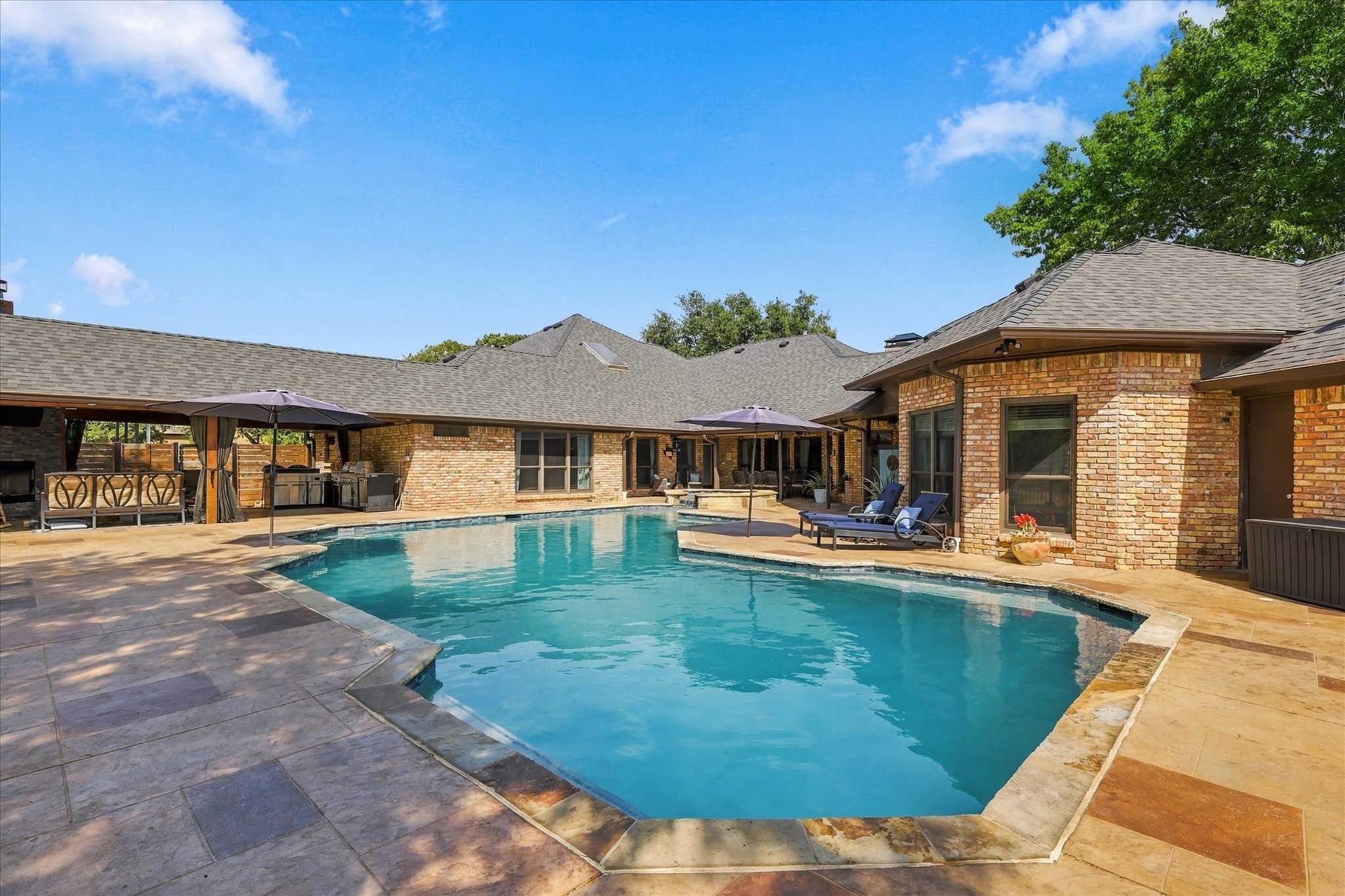 3801 Post Oak Road — photo