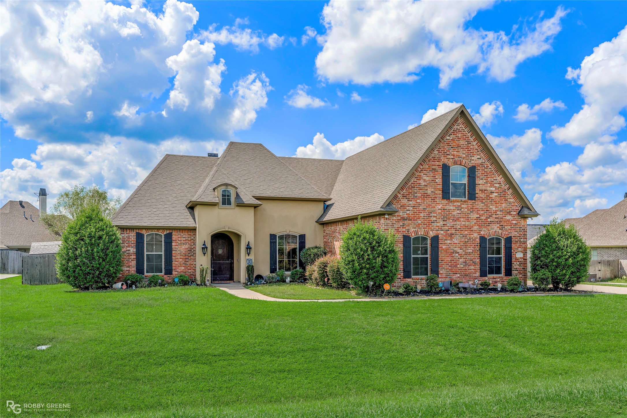 193 Aw Drive — photo