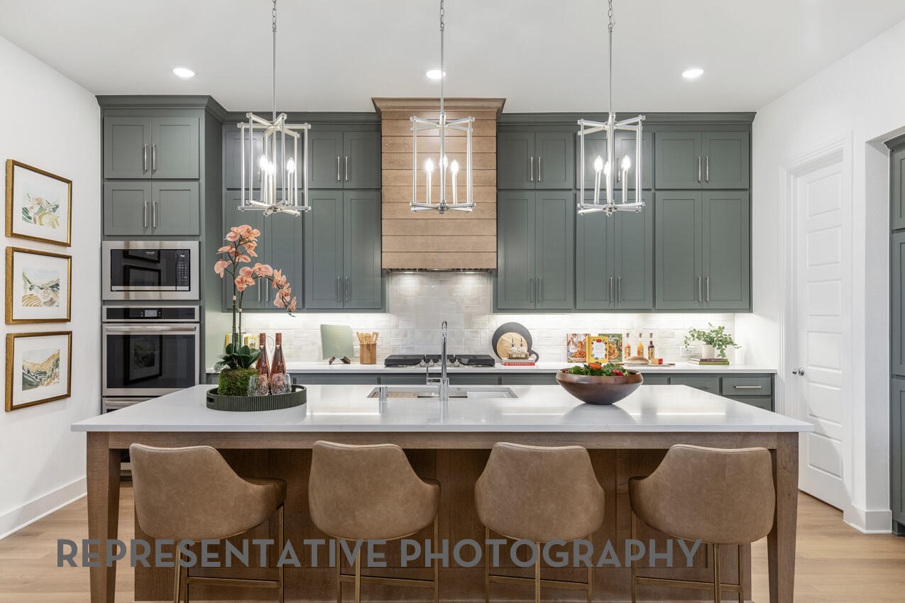 2805 Buckingham Lane — photo