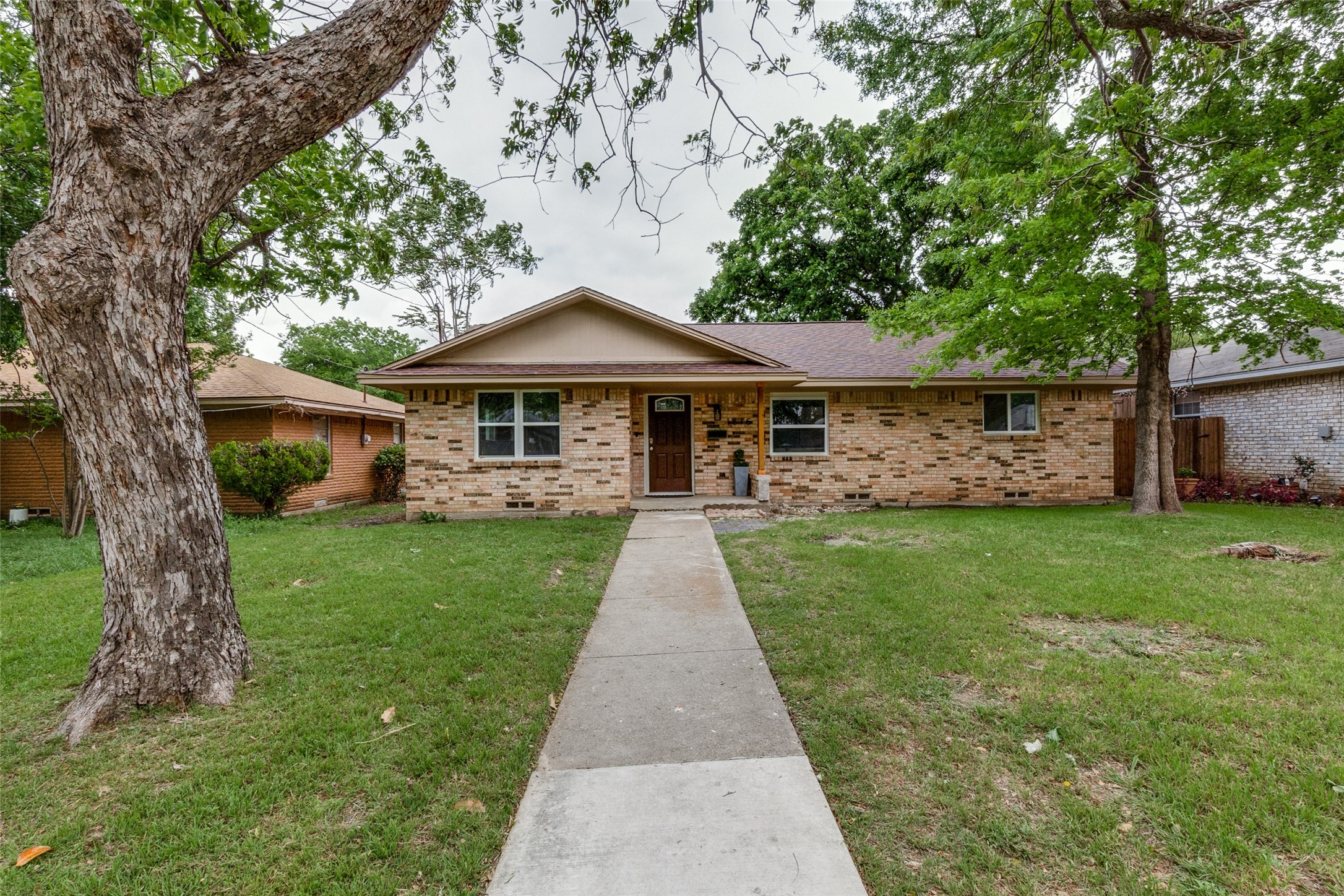 1816 Boyd Street — photo