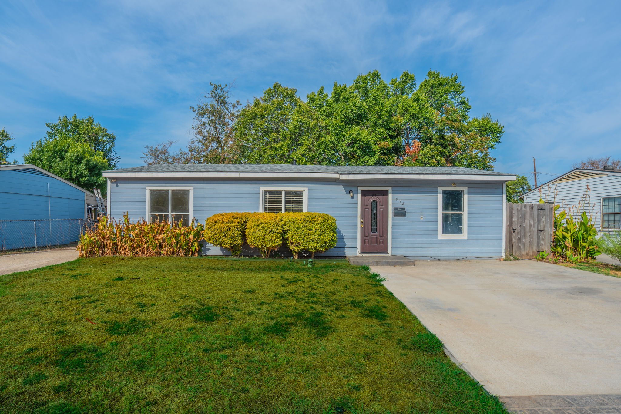 934 Indian Hills Drive — photo