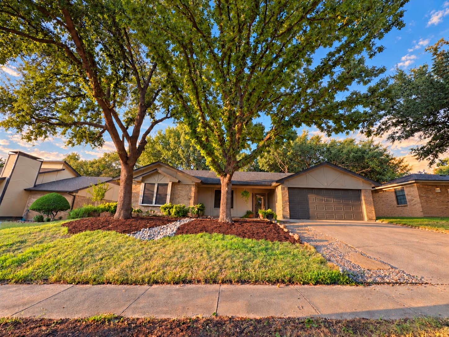 917 Clear View Drive — photo