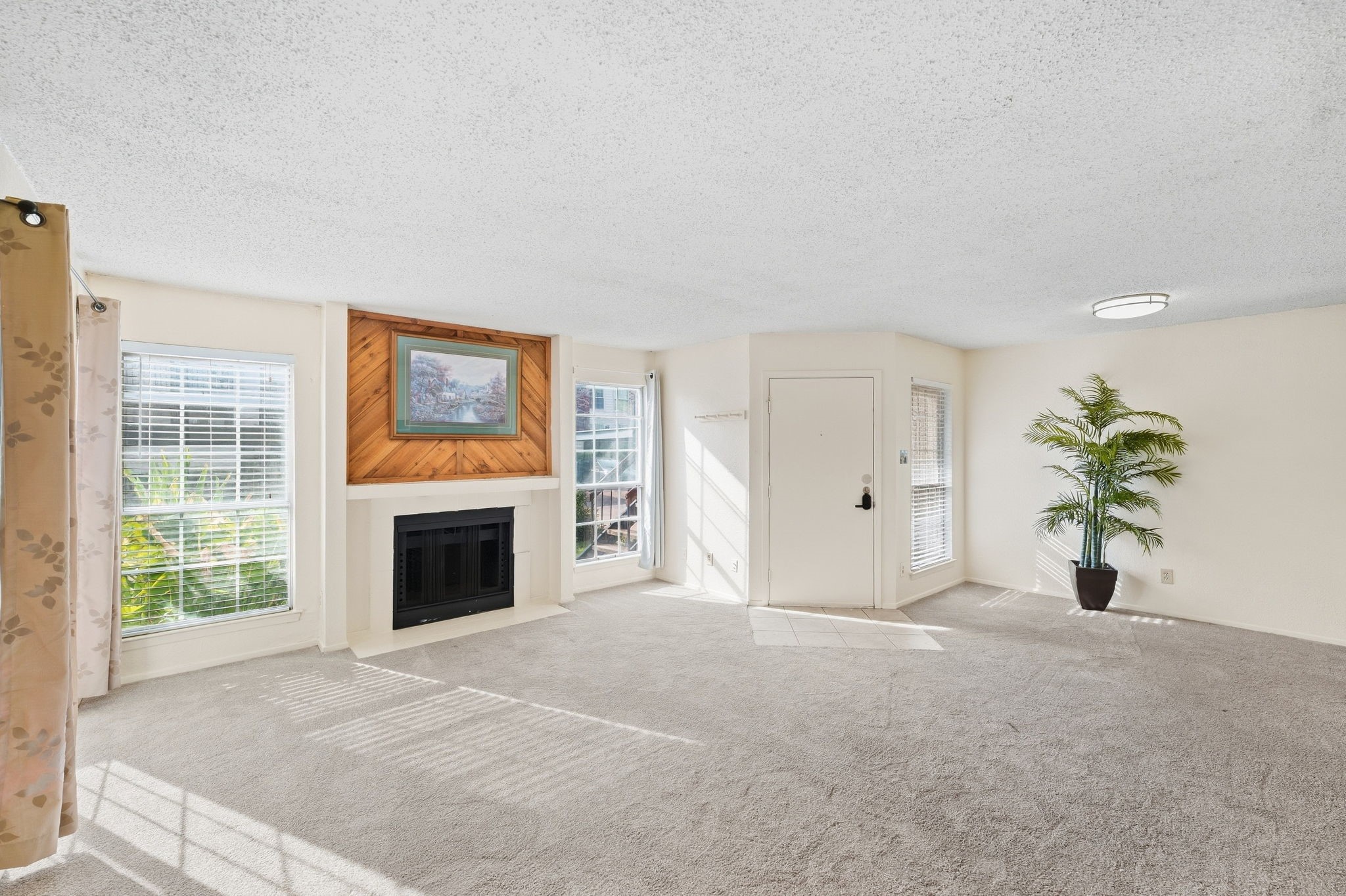 12482 Abrams Road 1203 — photo