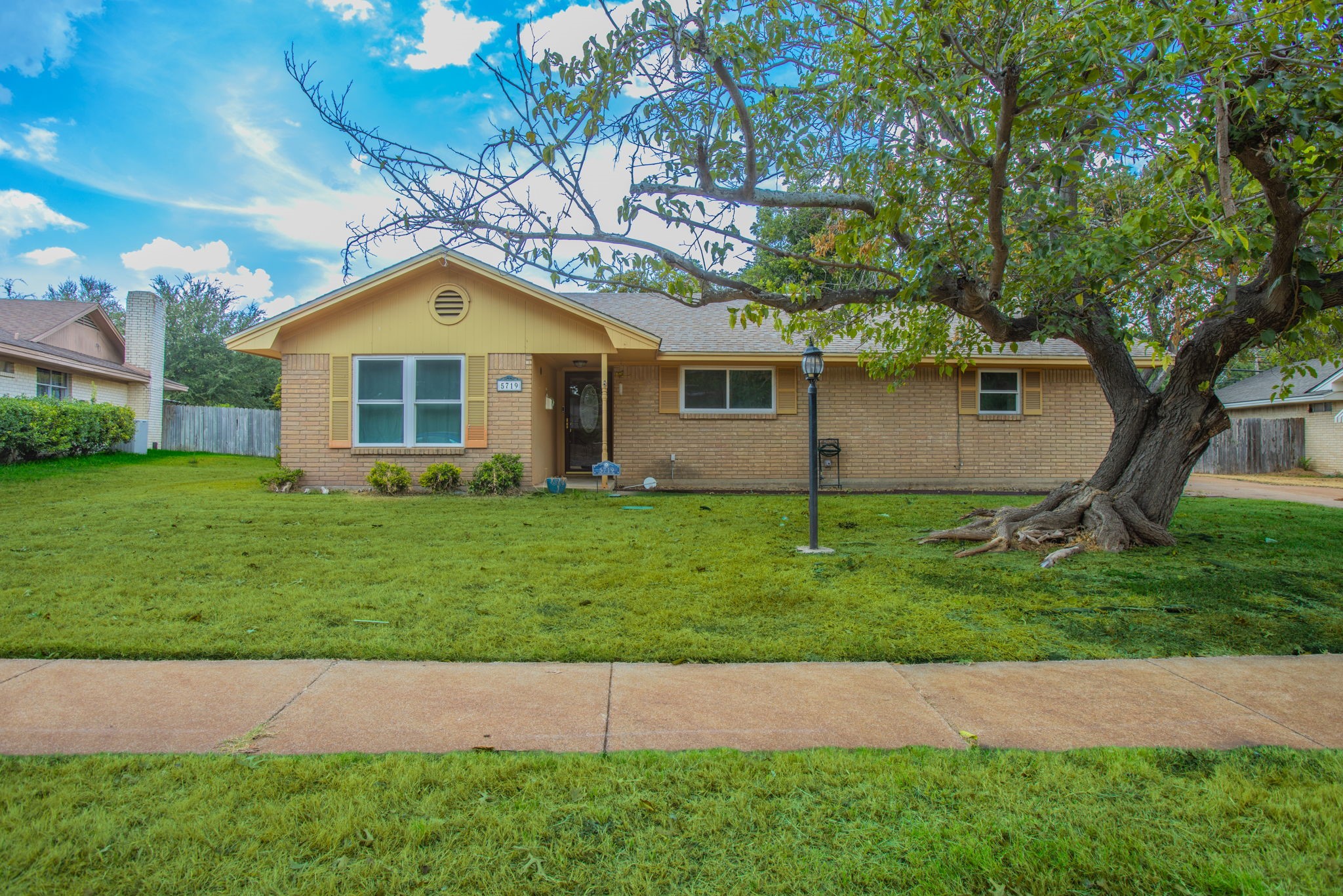 5719 Stratford Drive — photo