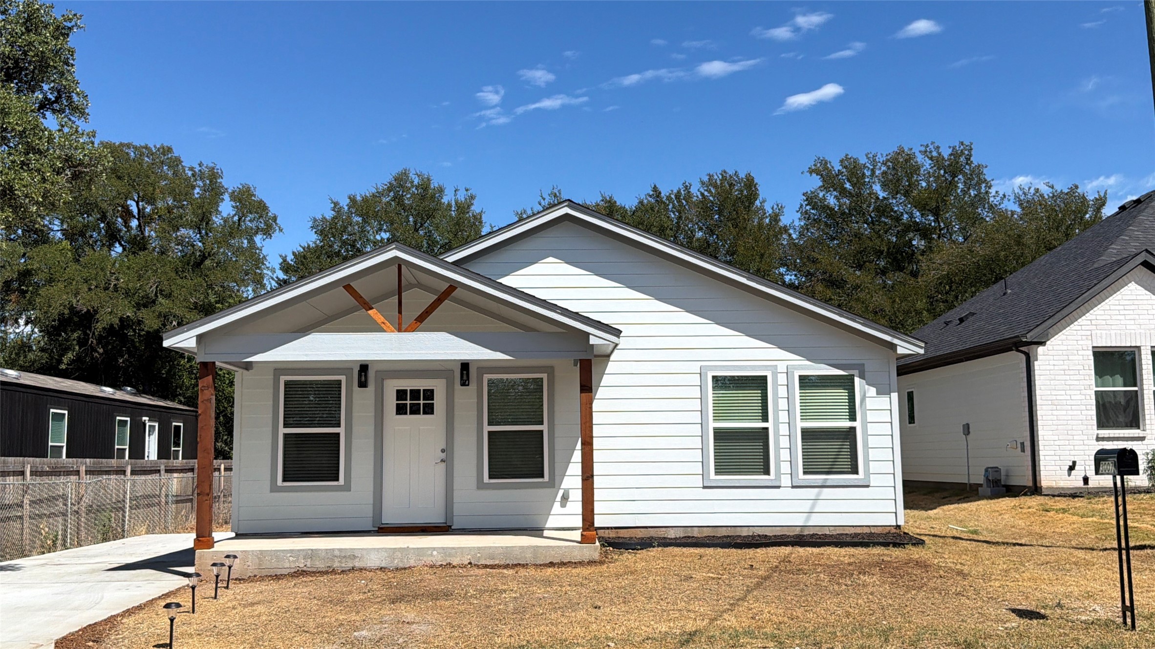 3007 Rockwood Drive — photo