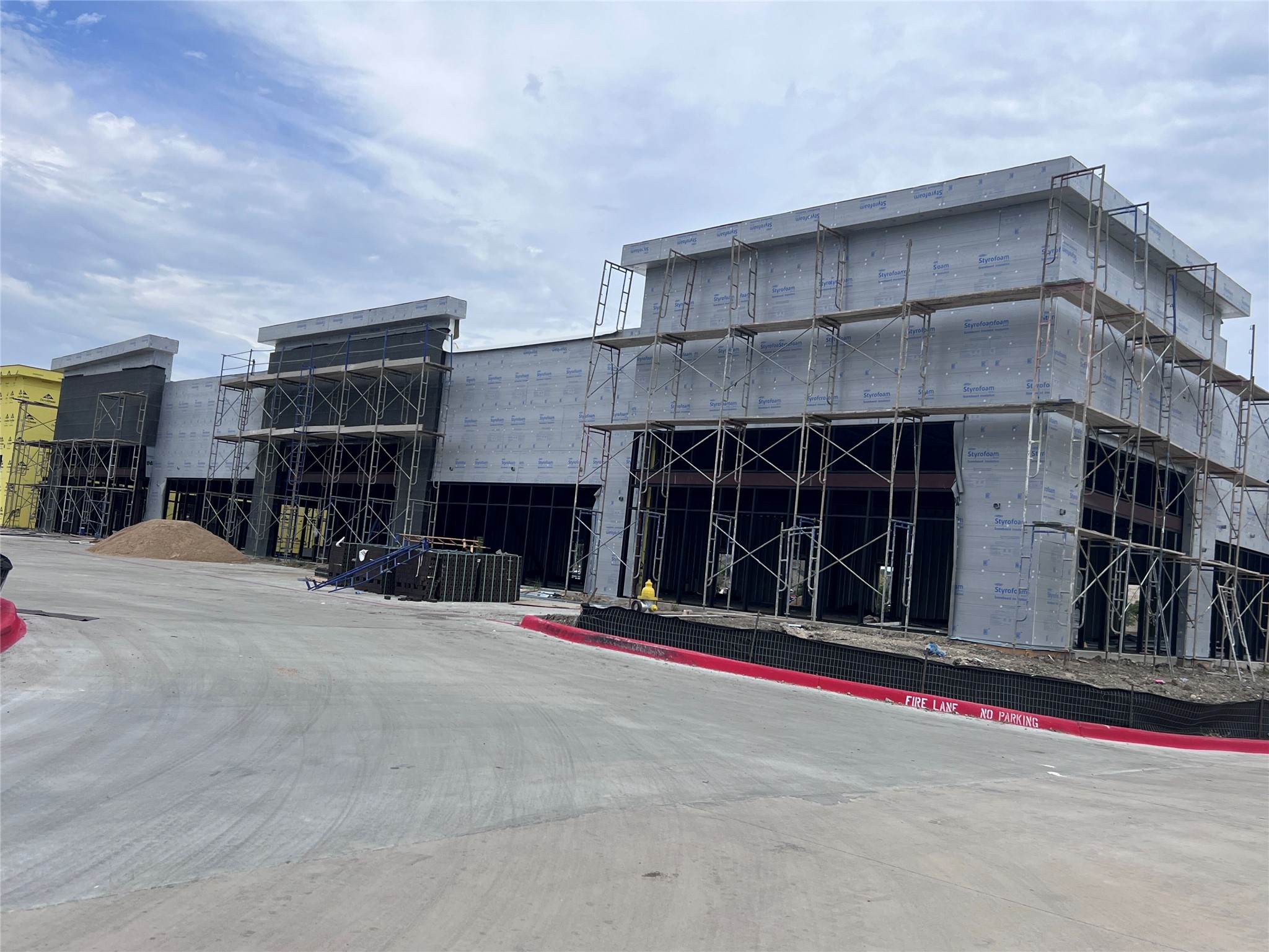 1091 N Legacy Drive — photo