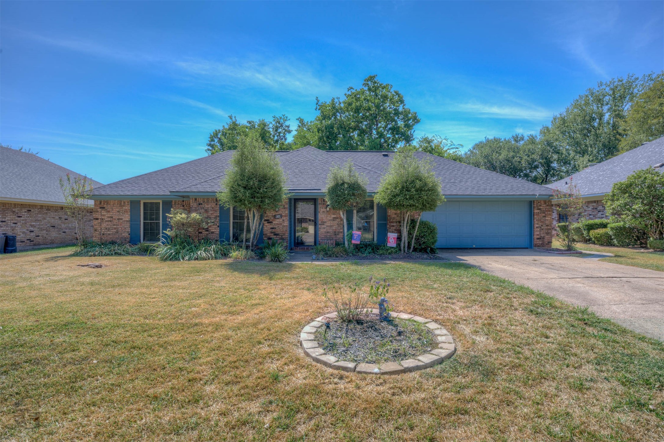 509 Parklane Drive — photo