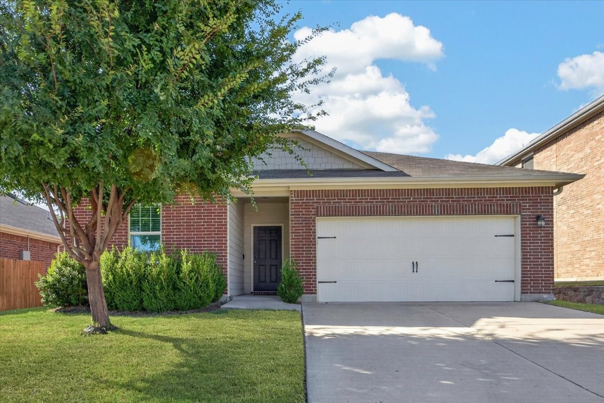 5329 Northfield Drive — photo