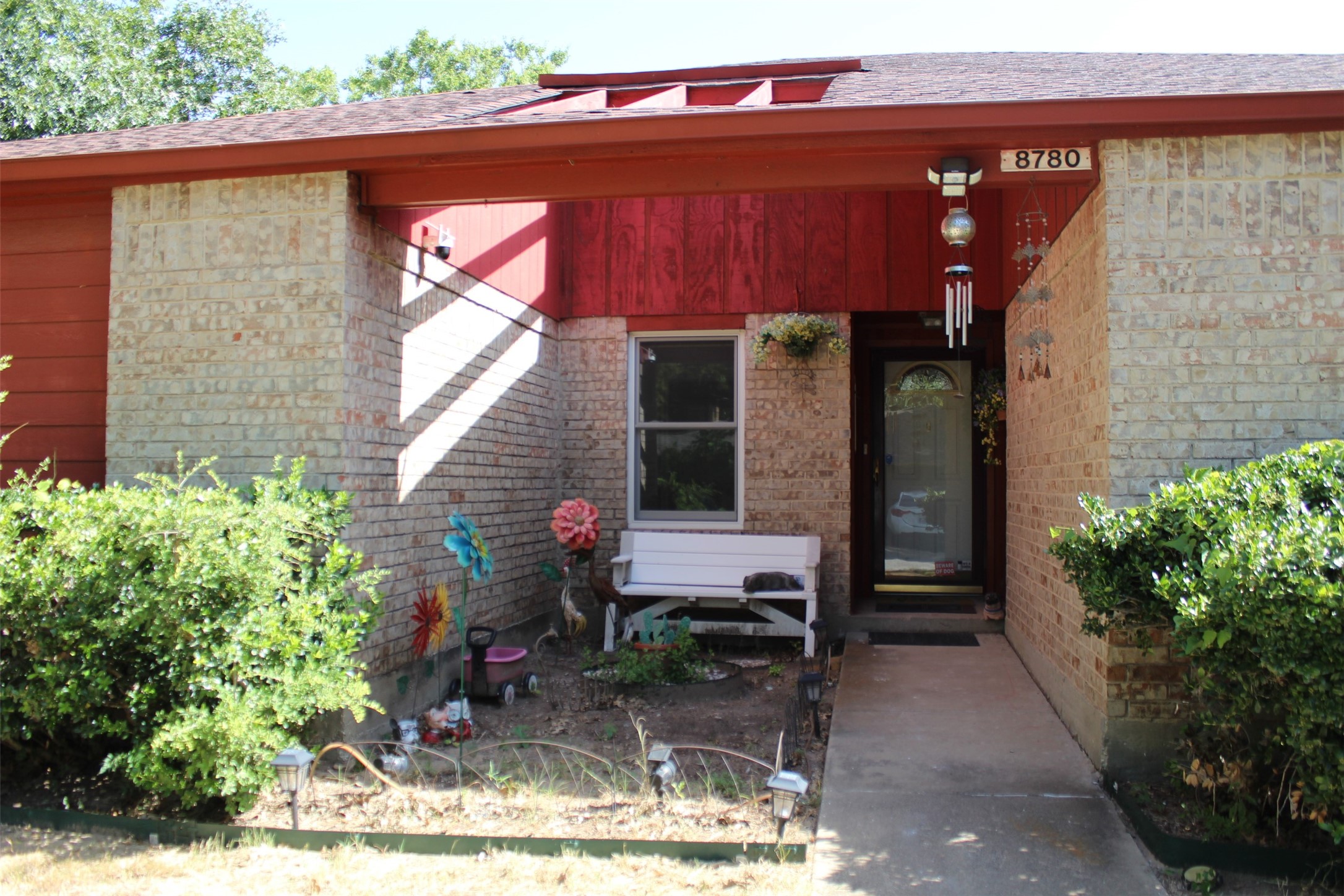 8780 Kimberly Lane — photo