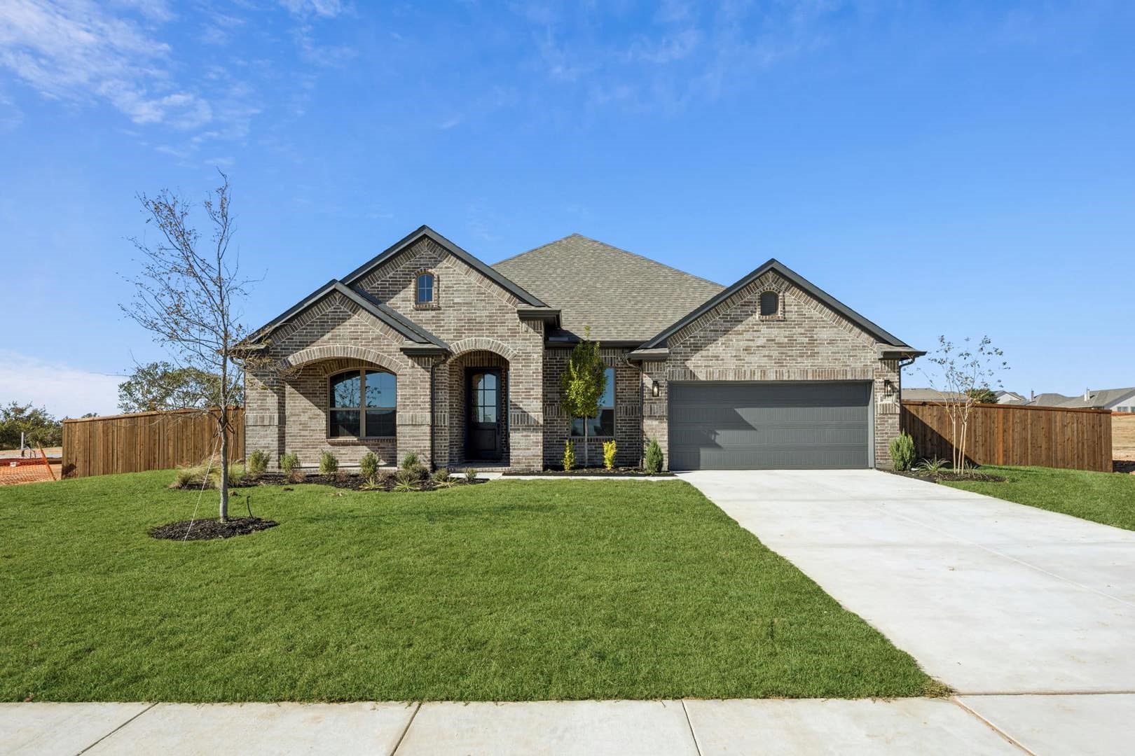 137 Cross Timbers Street — photo
