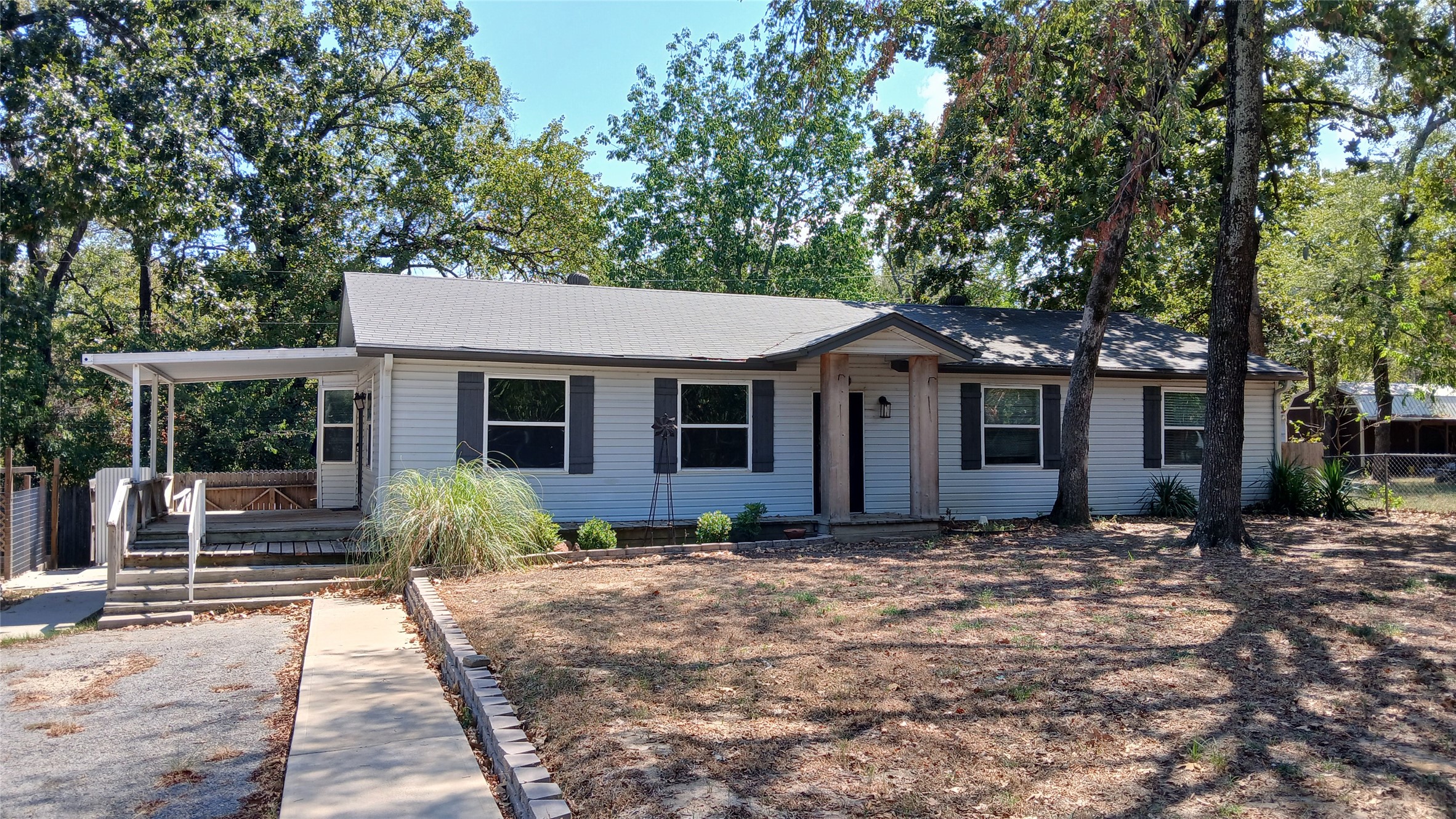 630 Cedarcrest Drive — photo