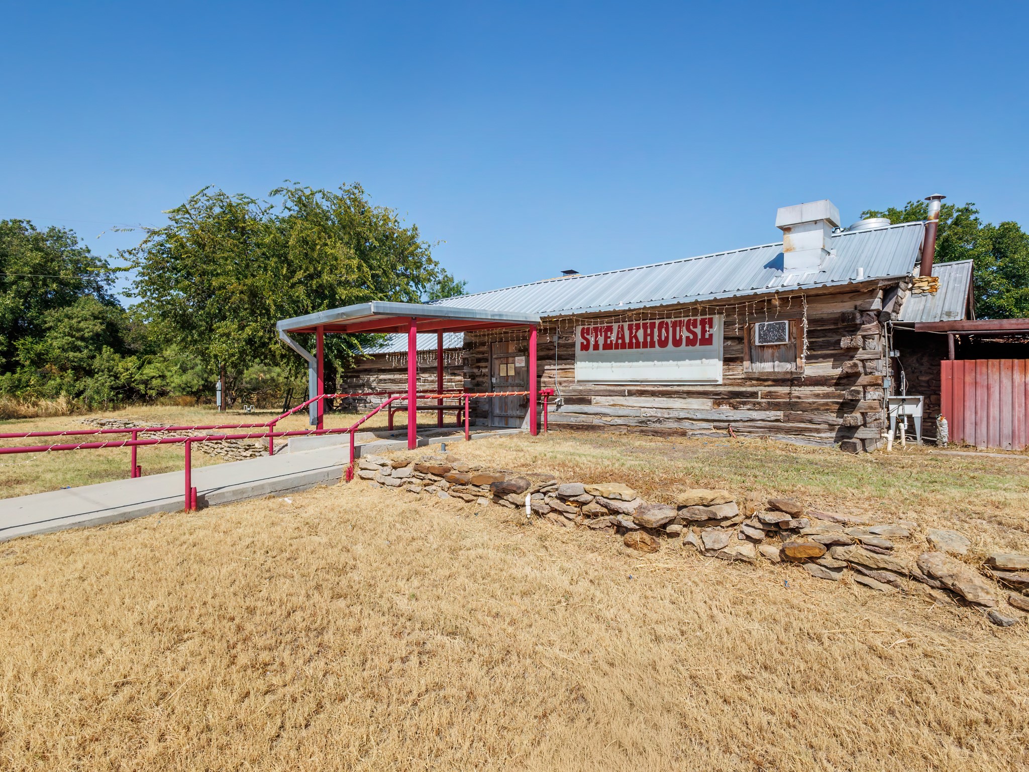 914 Highway 84 ByPass — photo