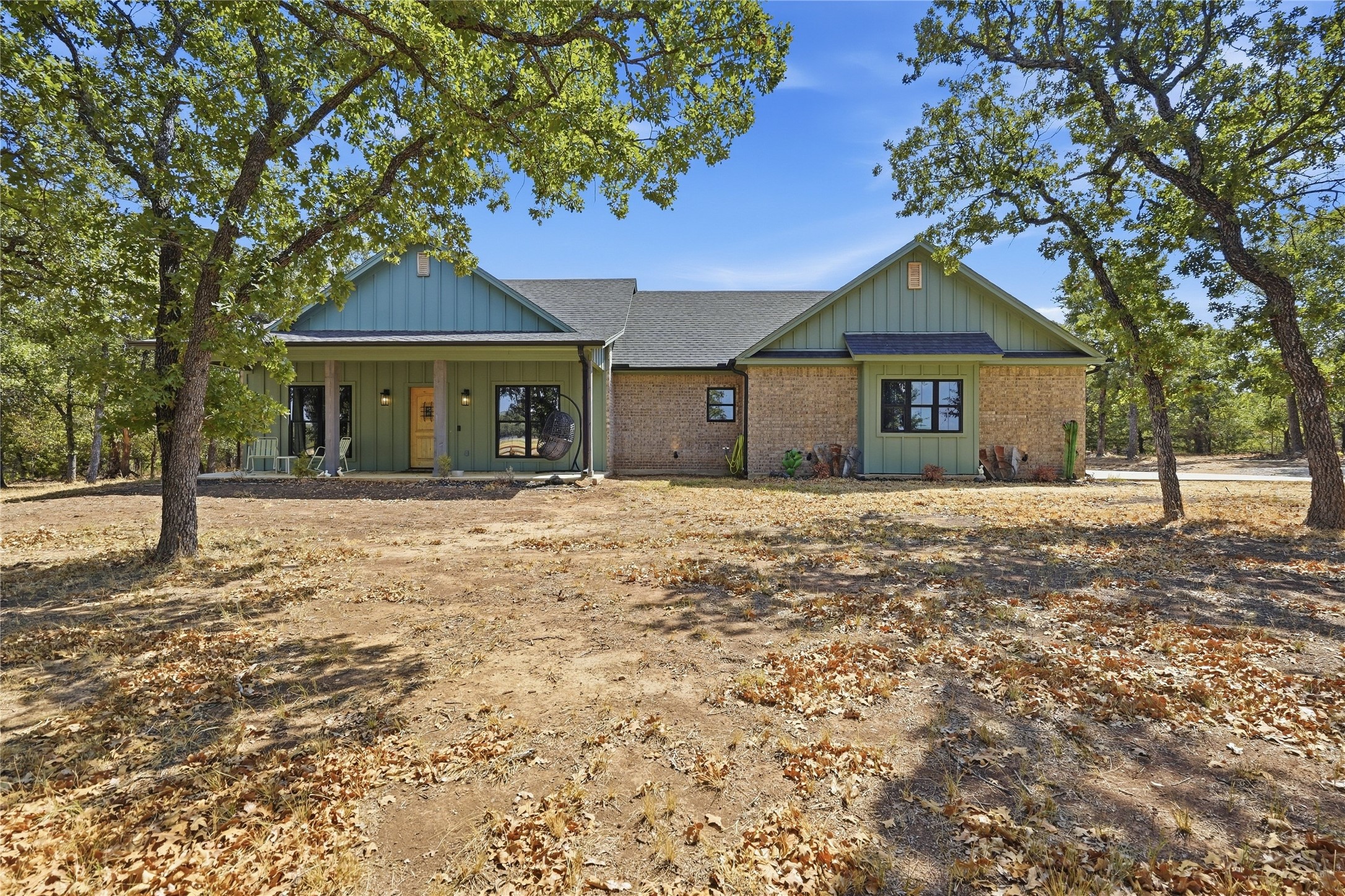 230 Silver Lakes Drive — photo