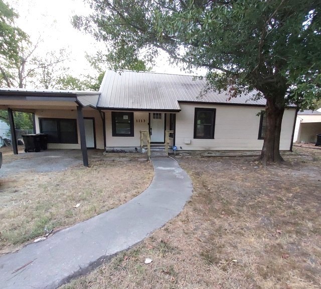 1113 Commerce Drive — photo