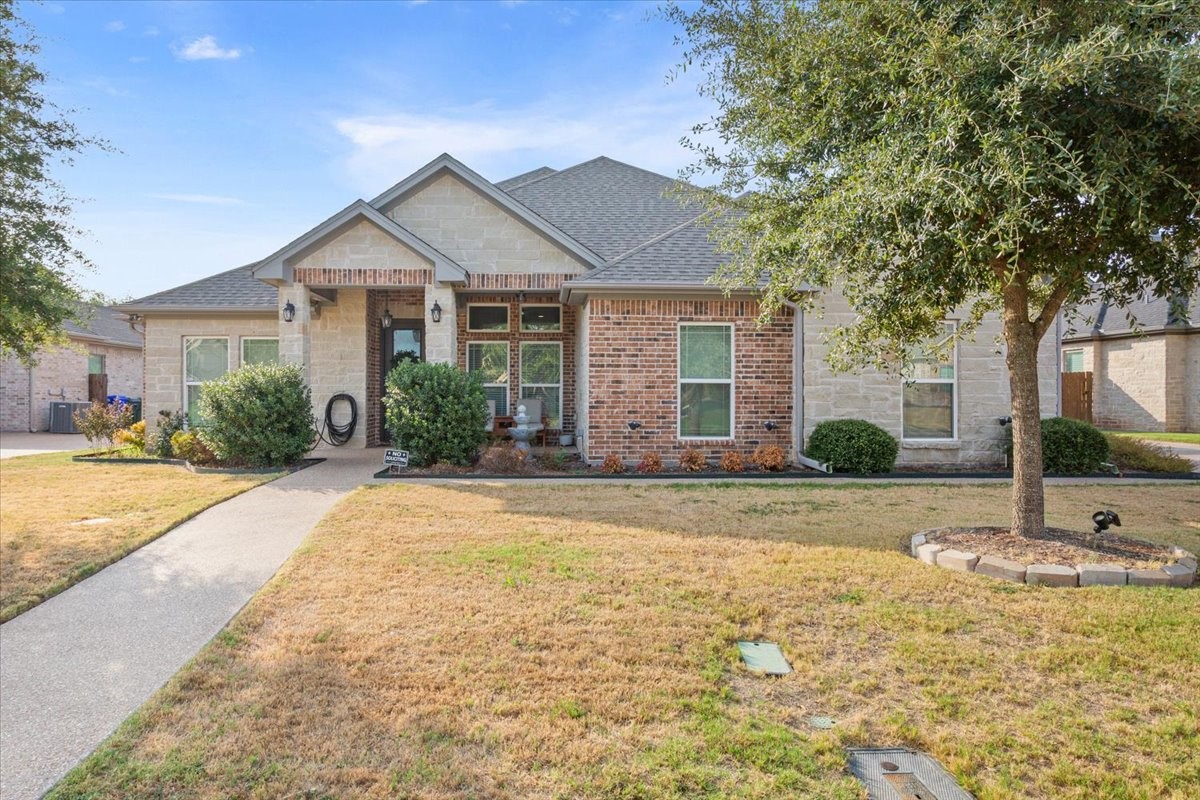 10305 Creekside Lane — photo