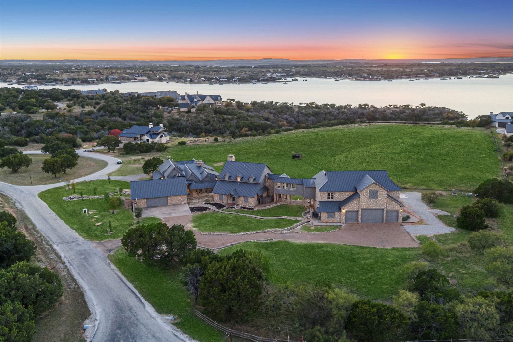 1091 Hill Country Court — photo