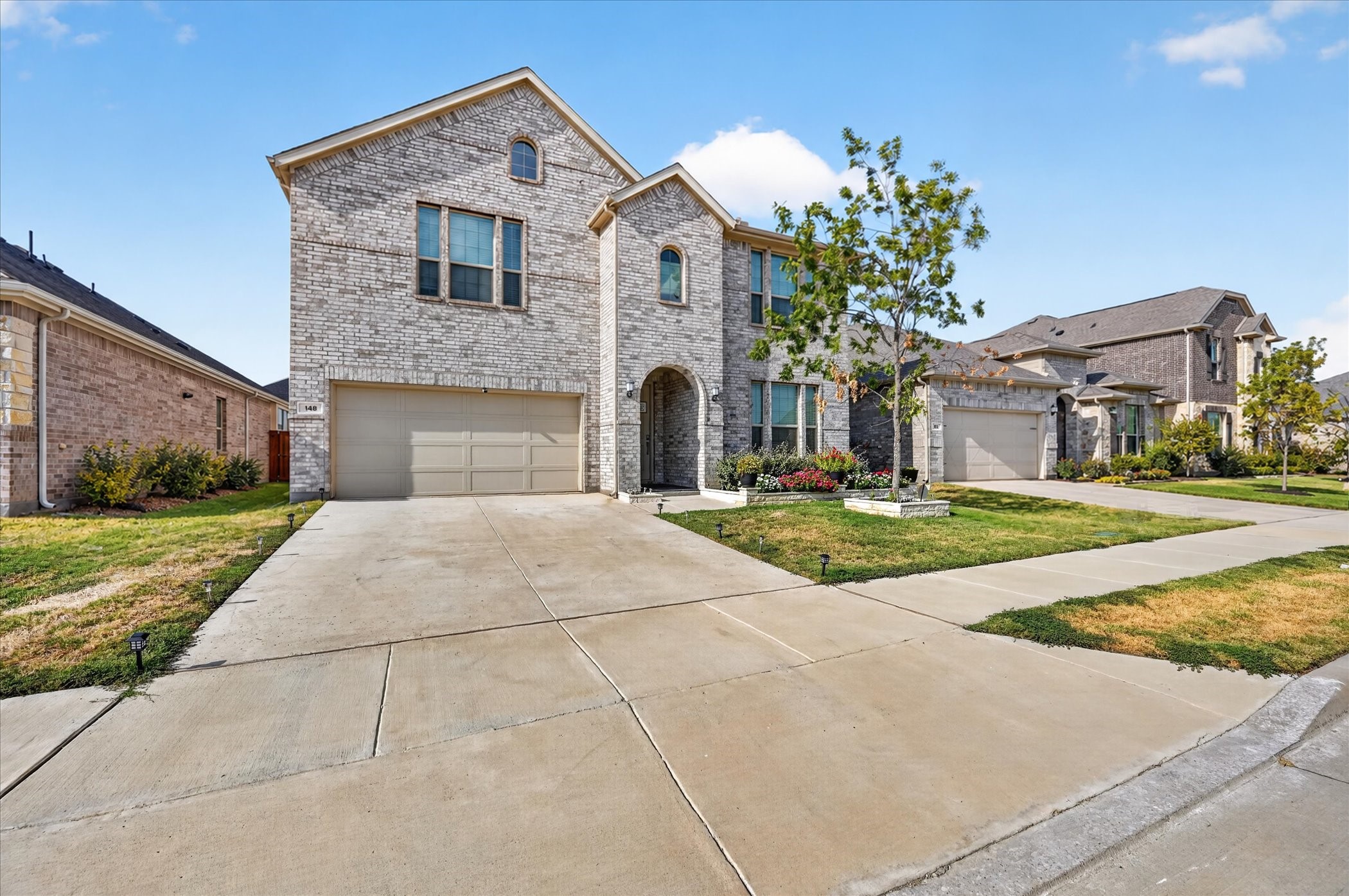 148 Invermore Drive — photo