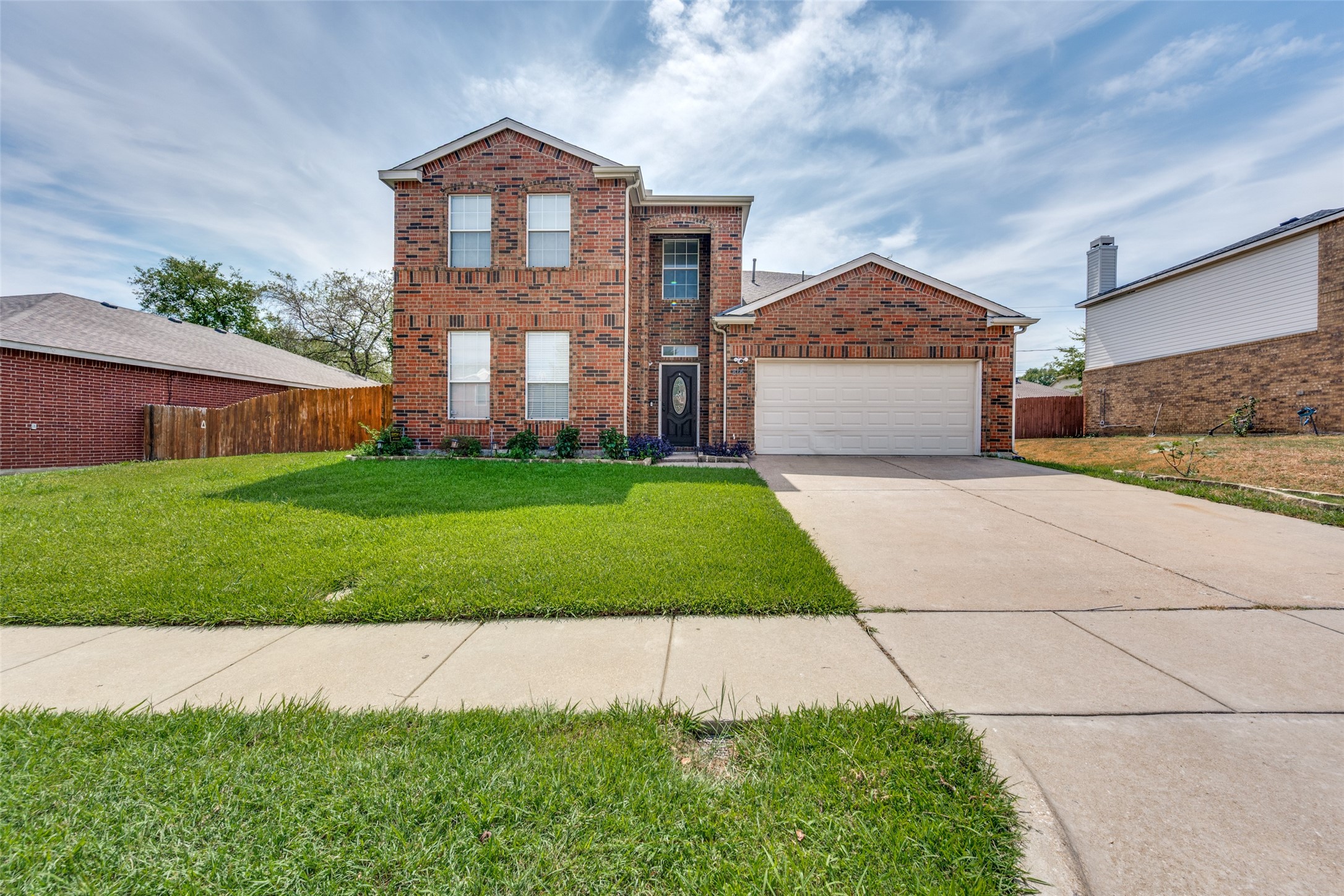 814 White Dove Drive — photo