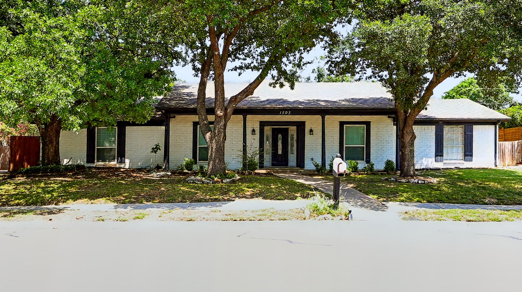 1503 Woodvine Drive — photo