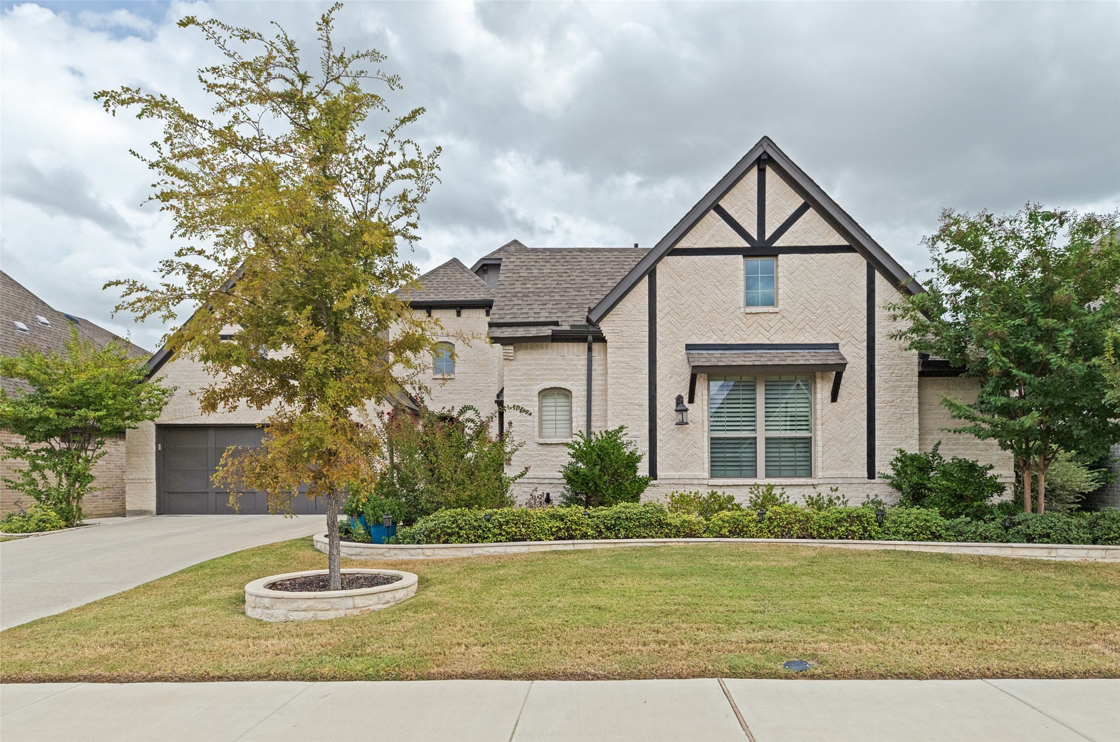 4212 Hidden Cove Road — photo